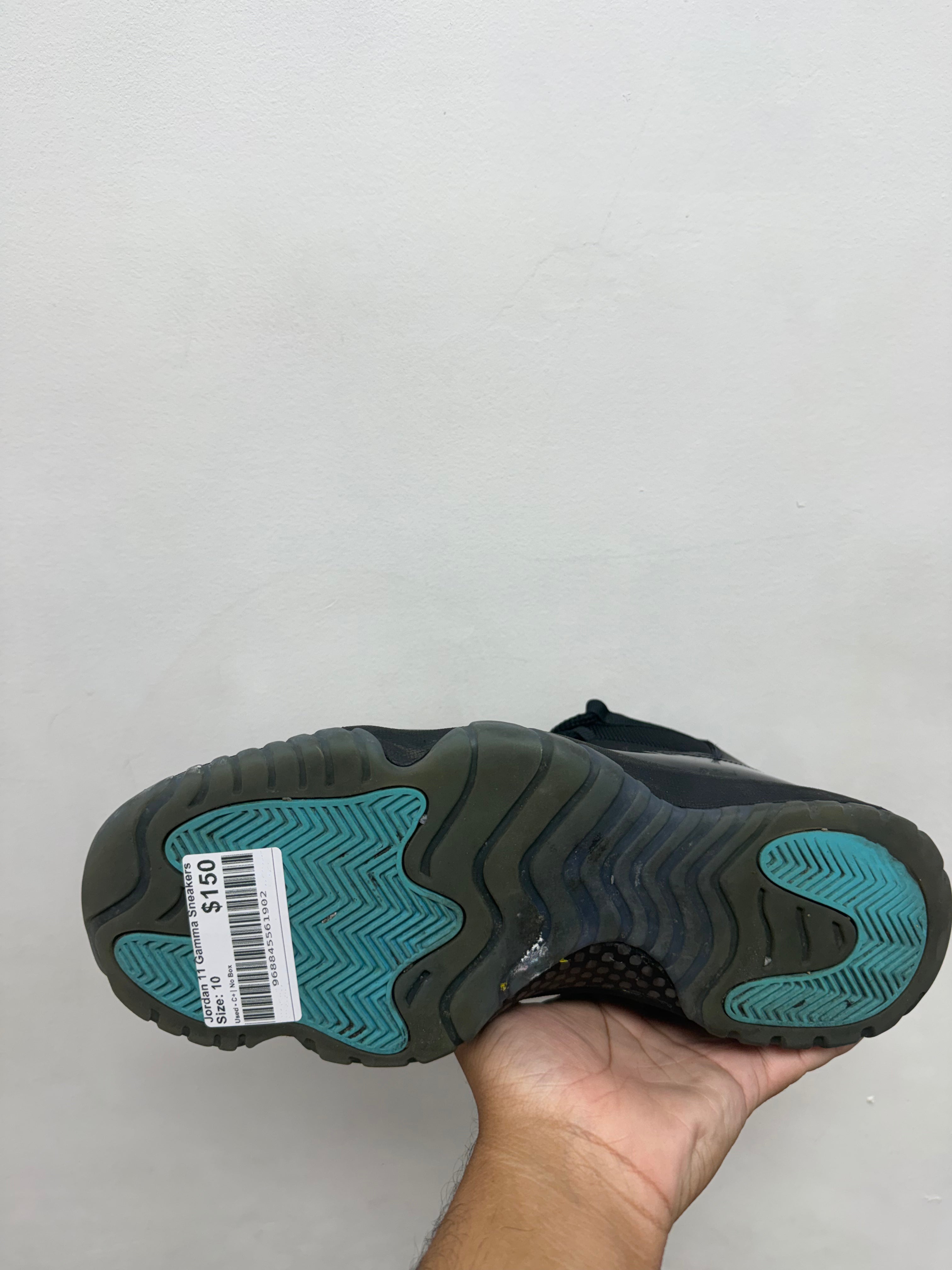 Jordan 11 Gamma Sneakers