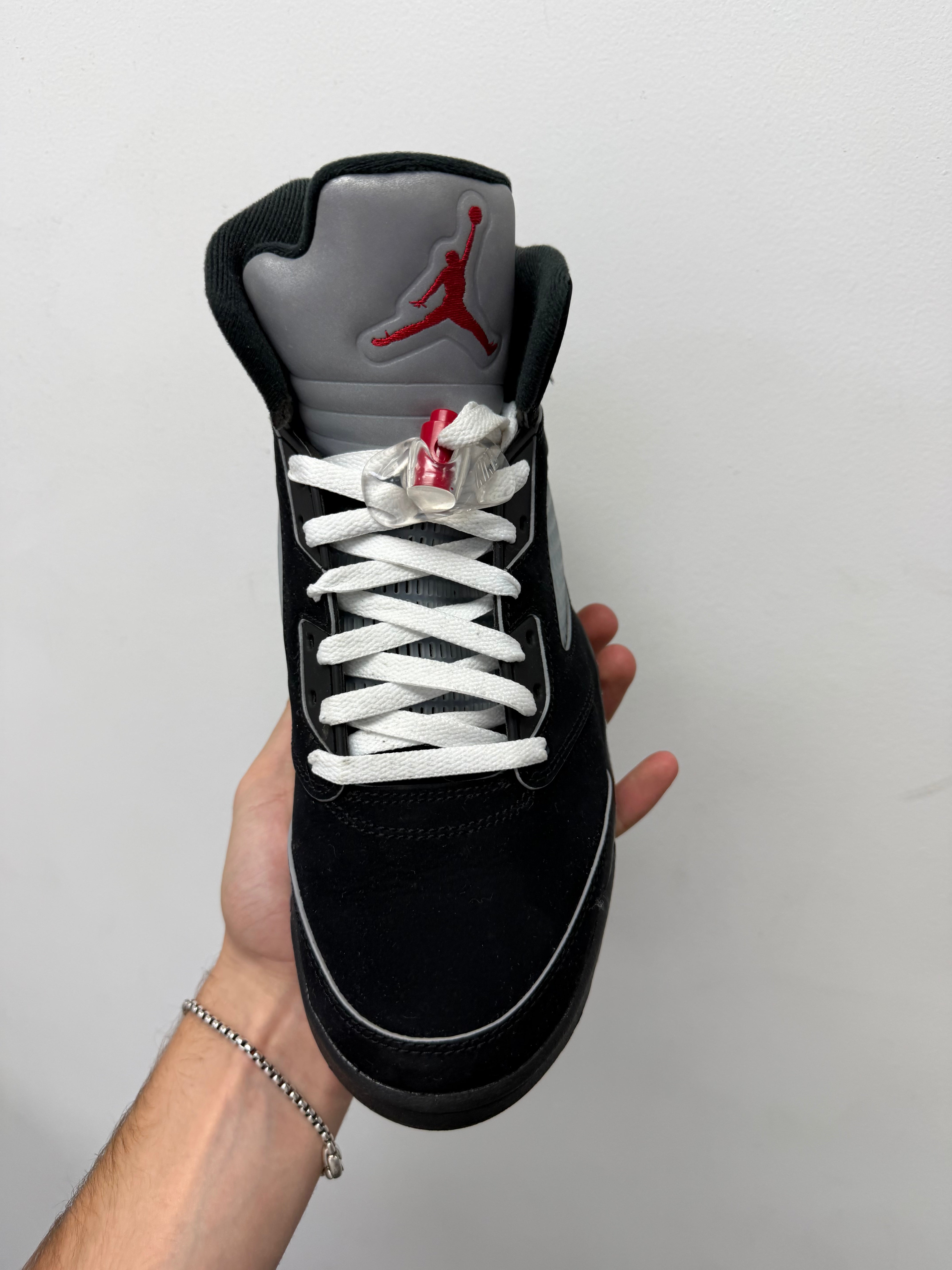 Jordan 5 Black Metallic Sneakers