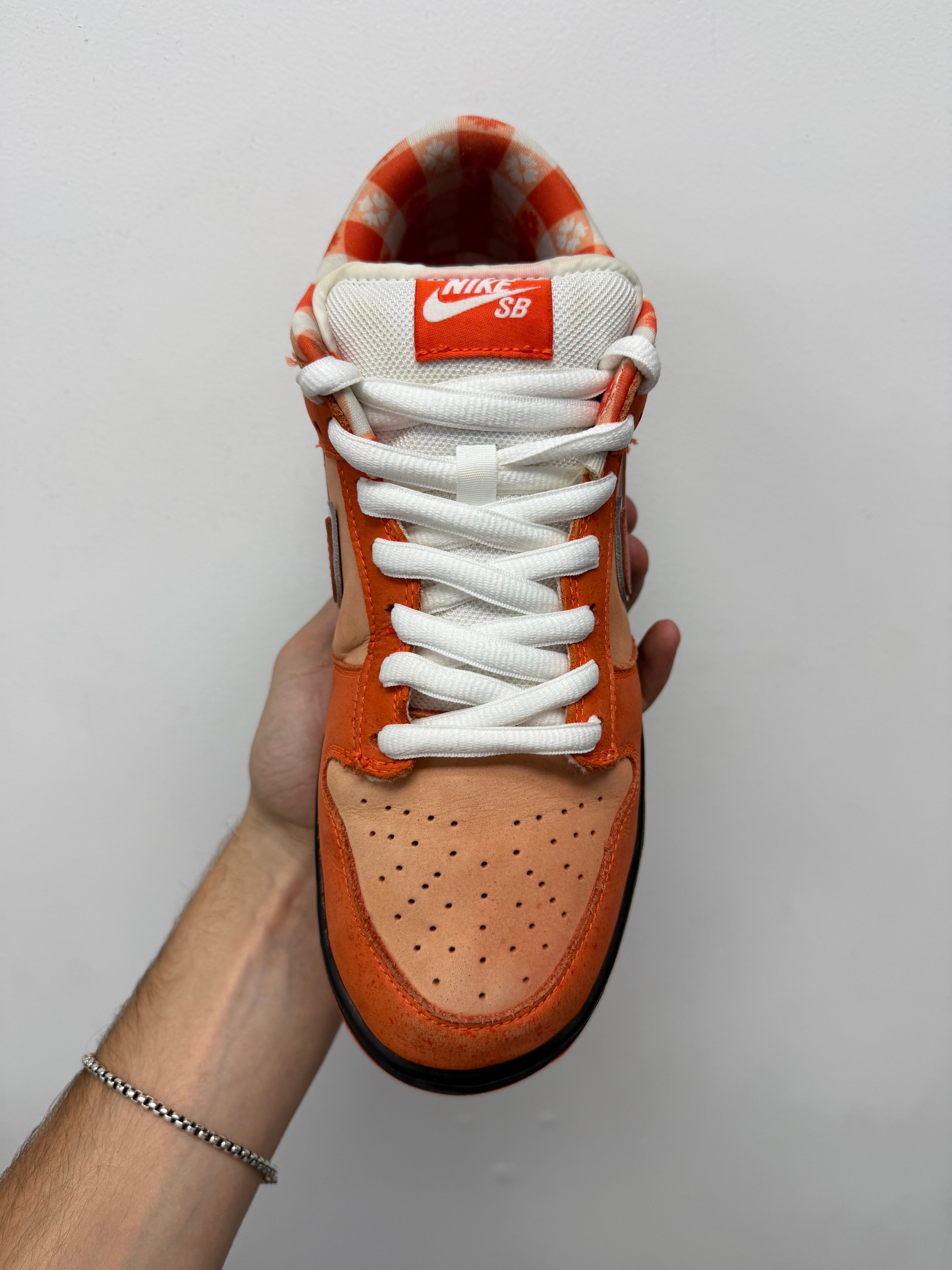 Nike SB Dunk Low Orange Lobster Sneakers