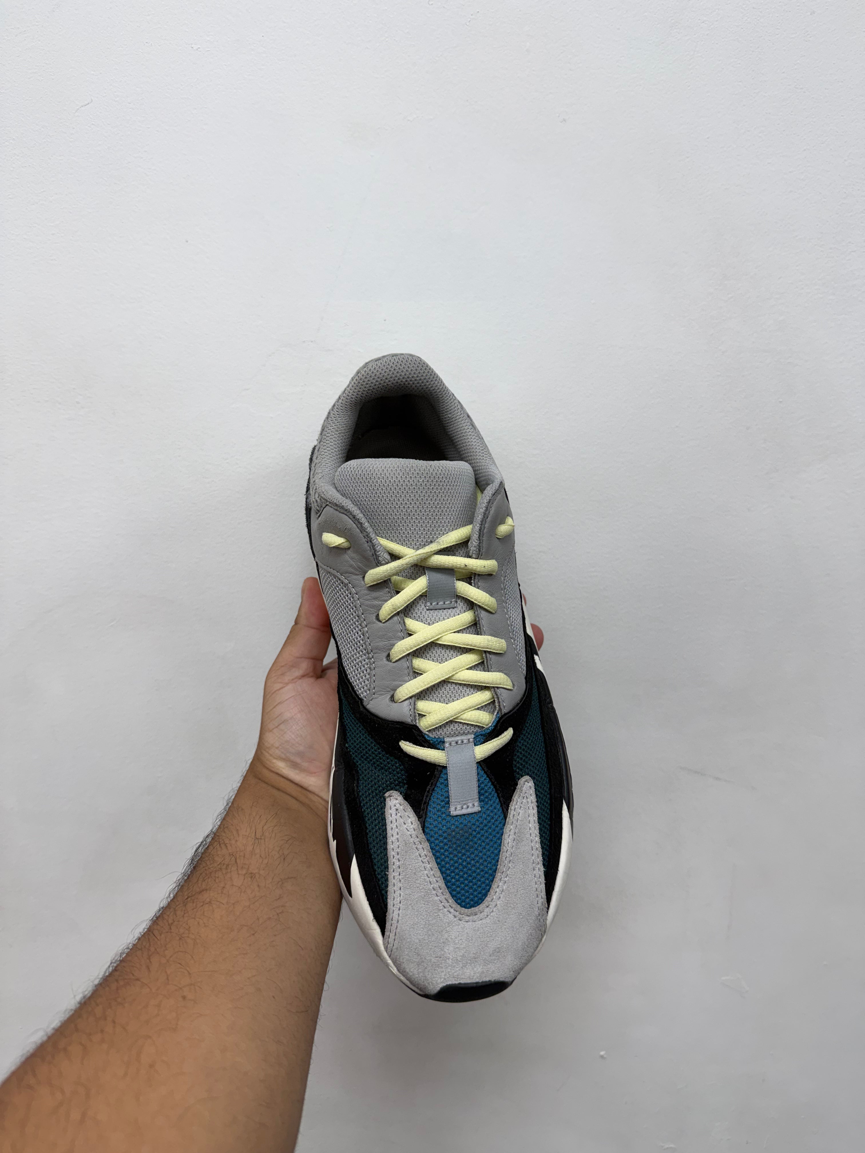 Jordan 700 Waverunner Sneakers
