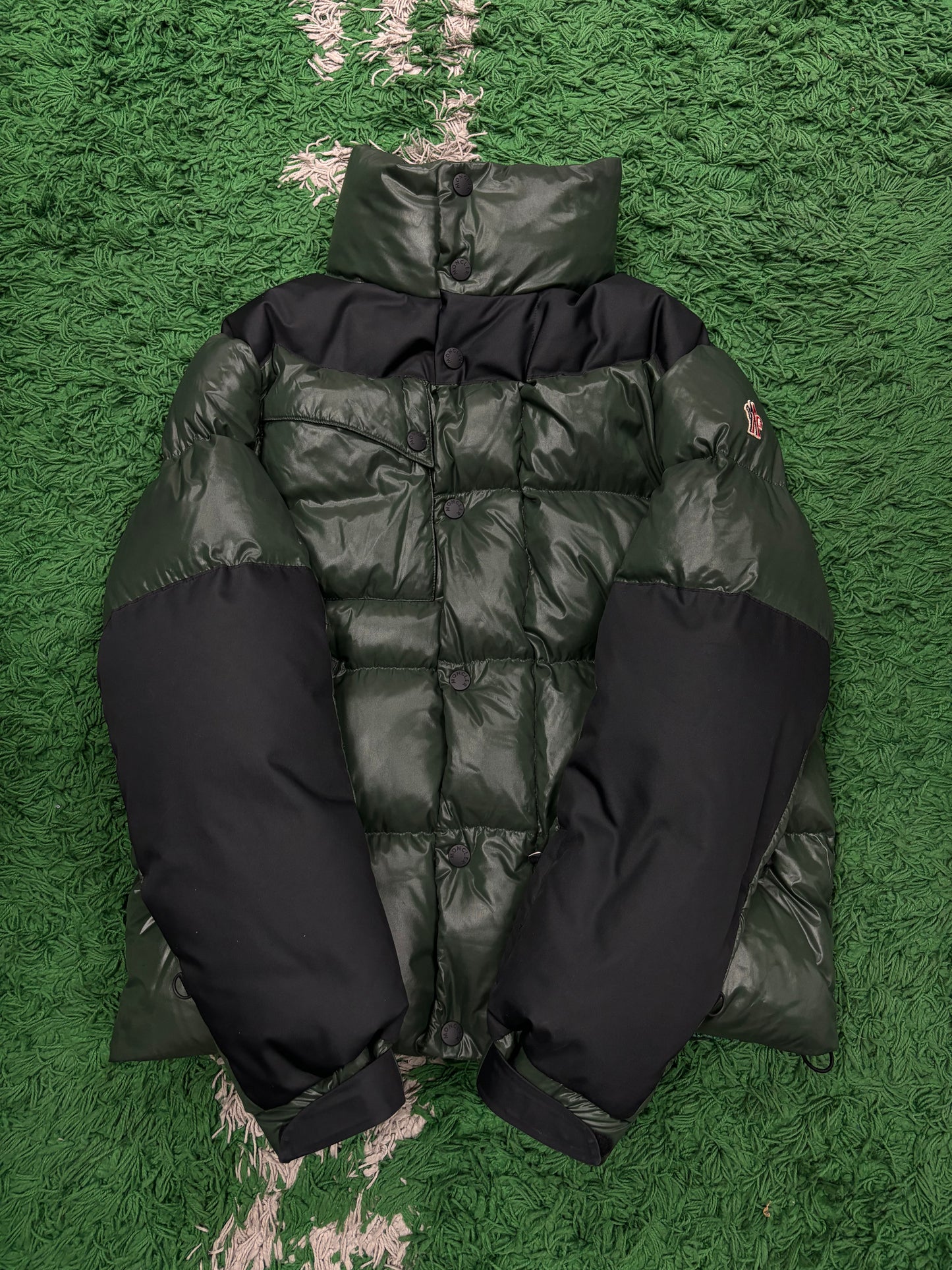 Moncler Genius Puffer Black Green Used 5 (XL)