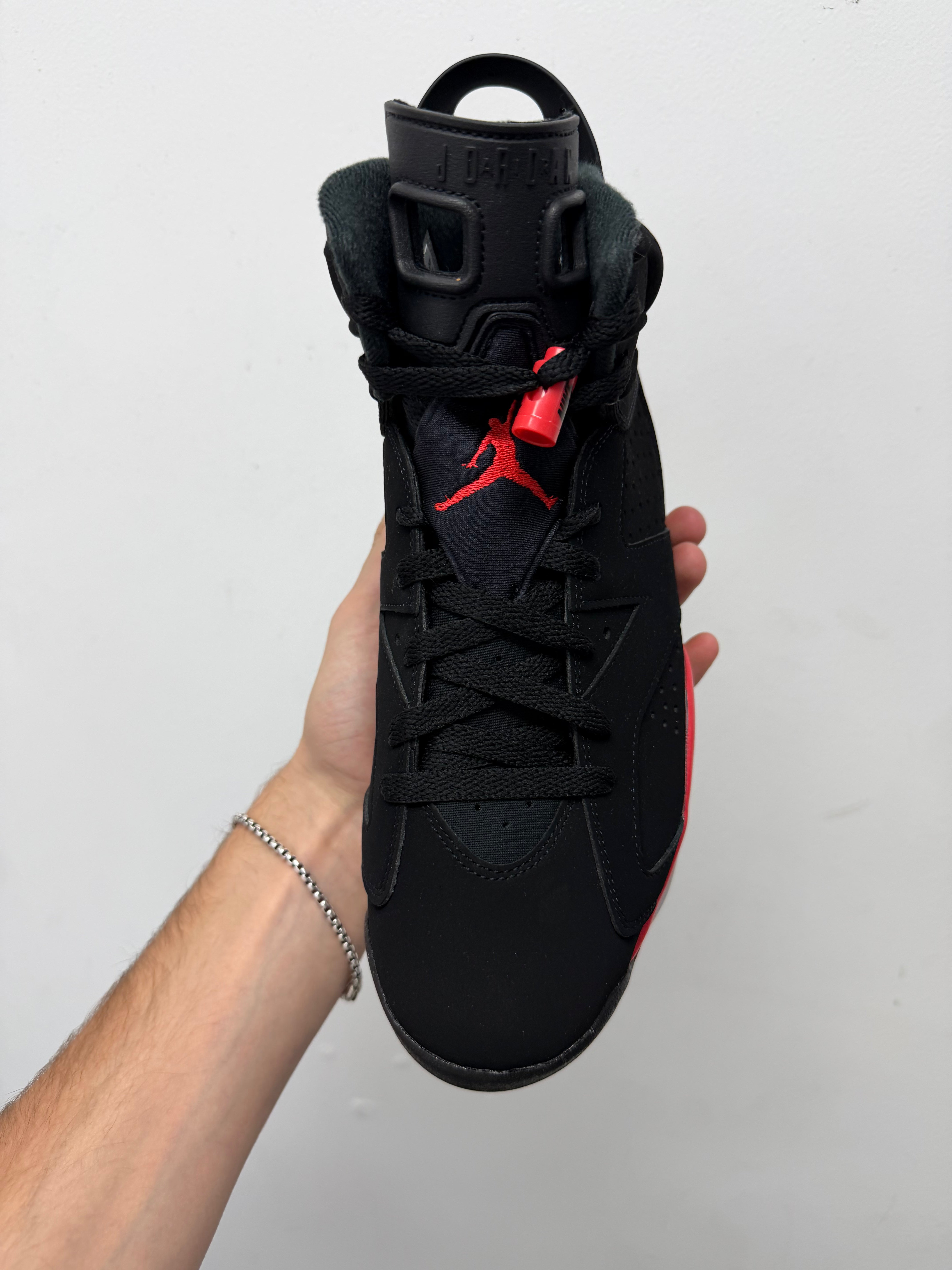Jordan 6 Infrared Sneakers
