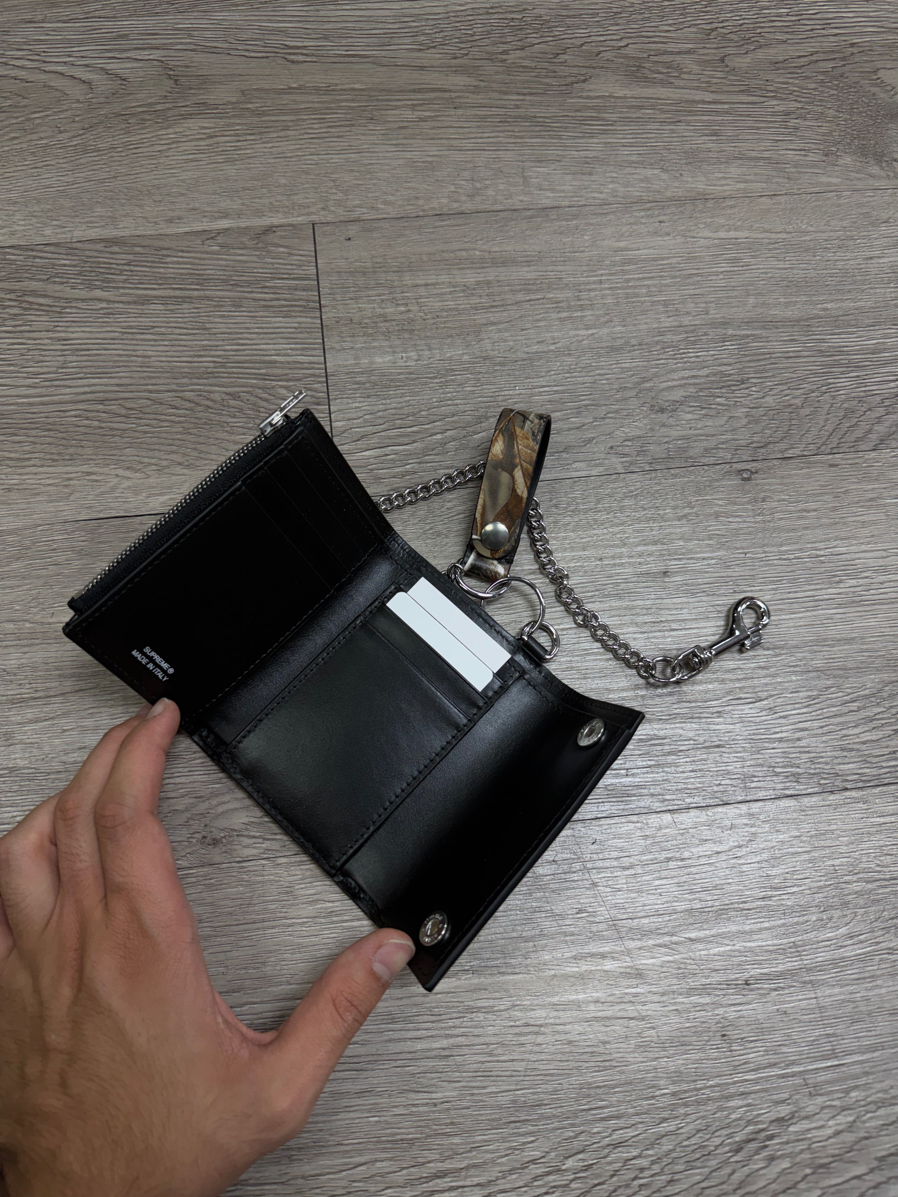 Supreme Camo Wallet + Chain Accessories