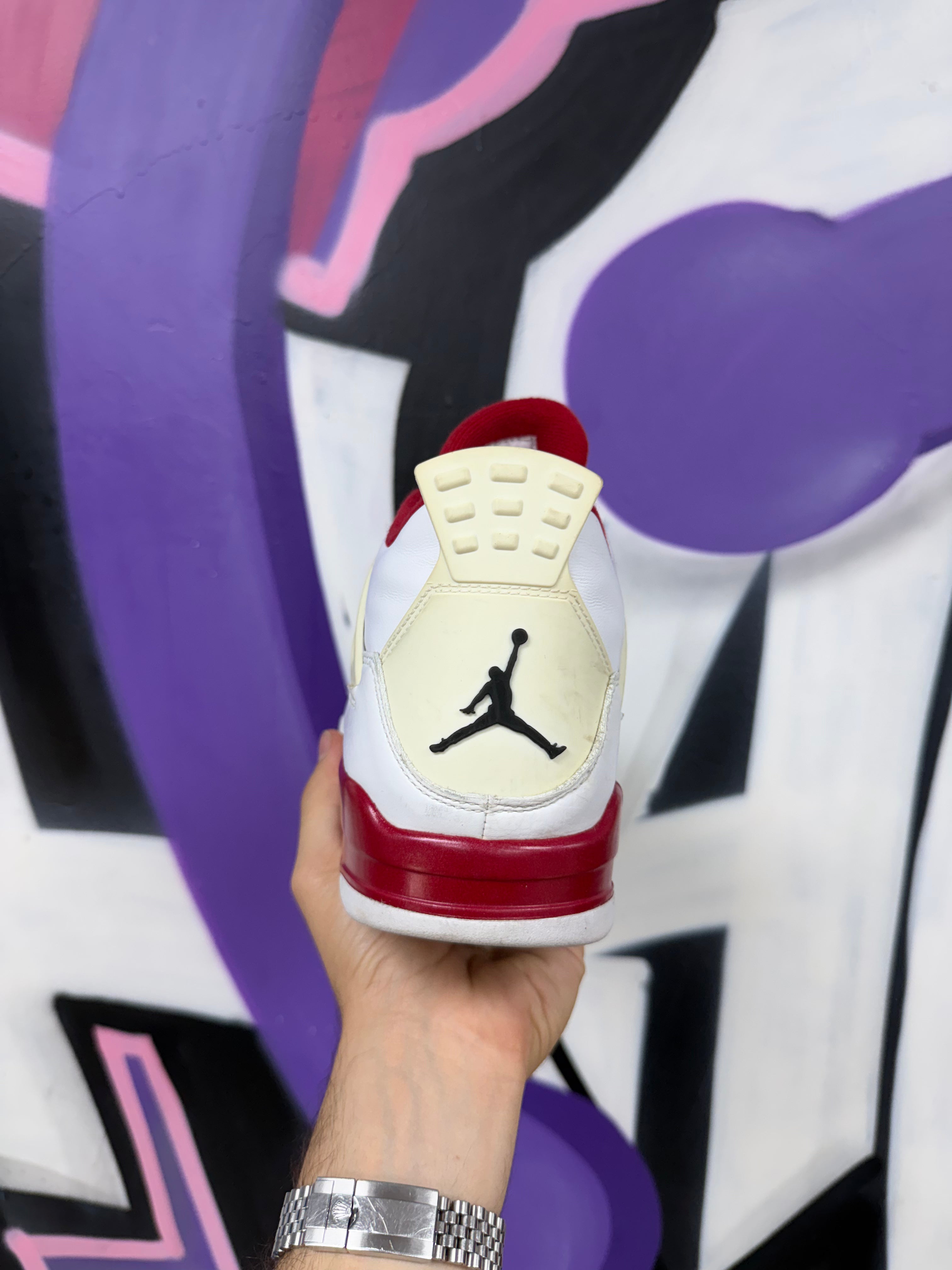 Jordan 4 Alternate Sneakers
