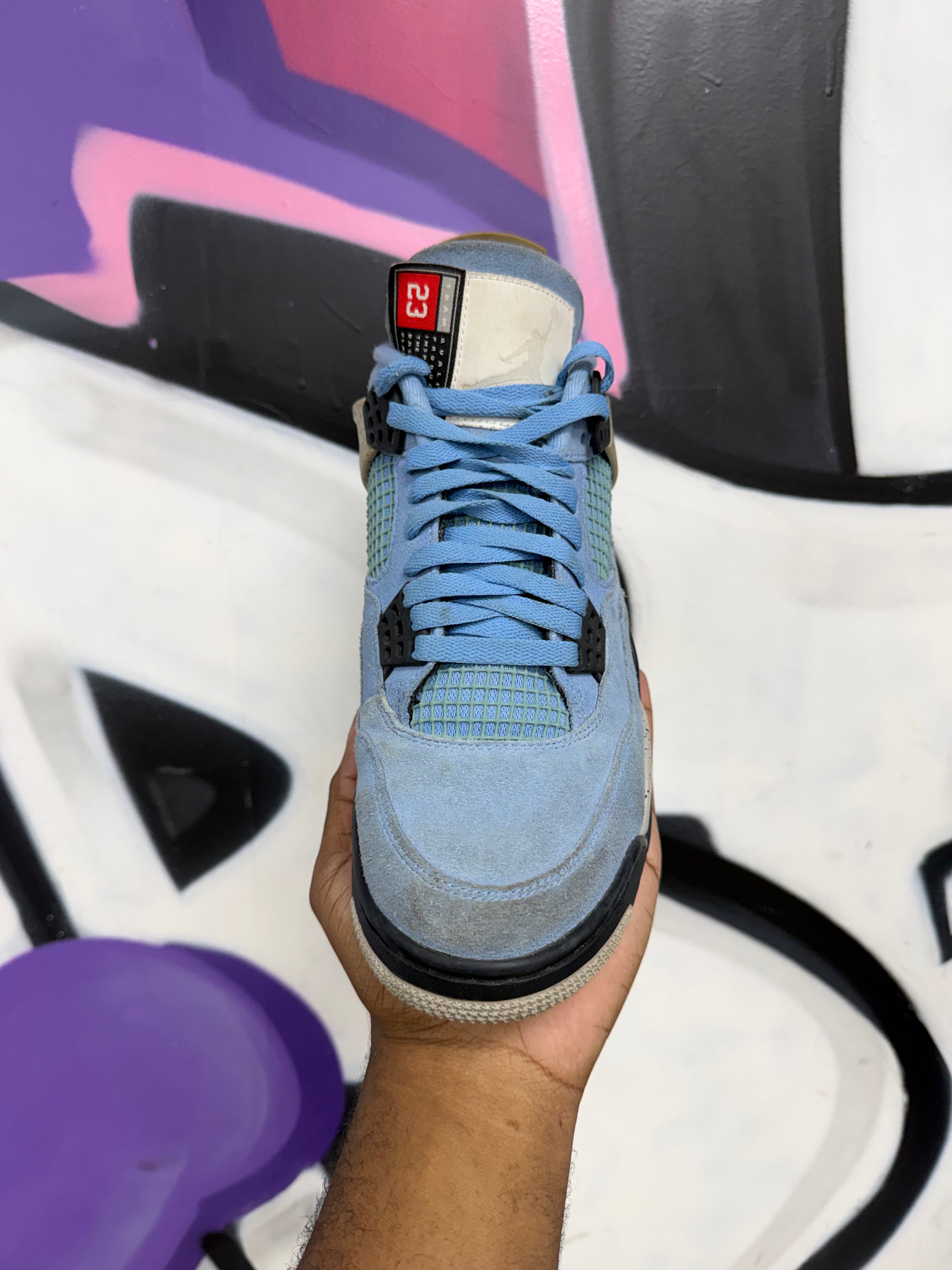 Jordan 4 UNC Sneakers