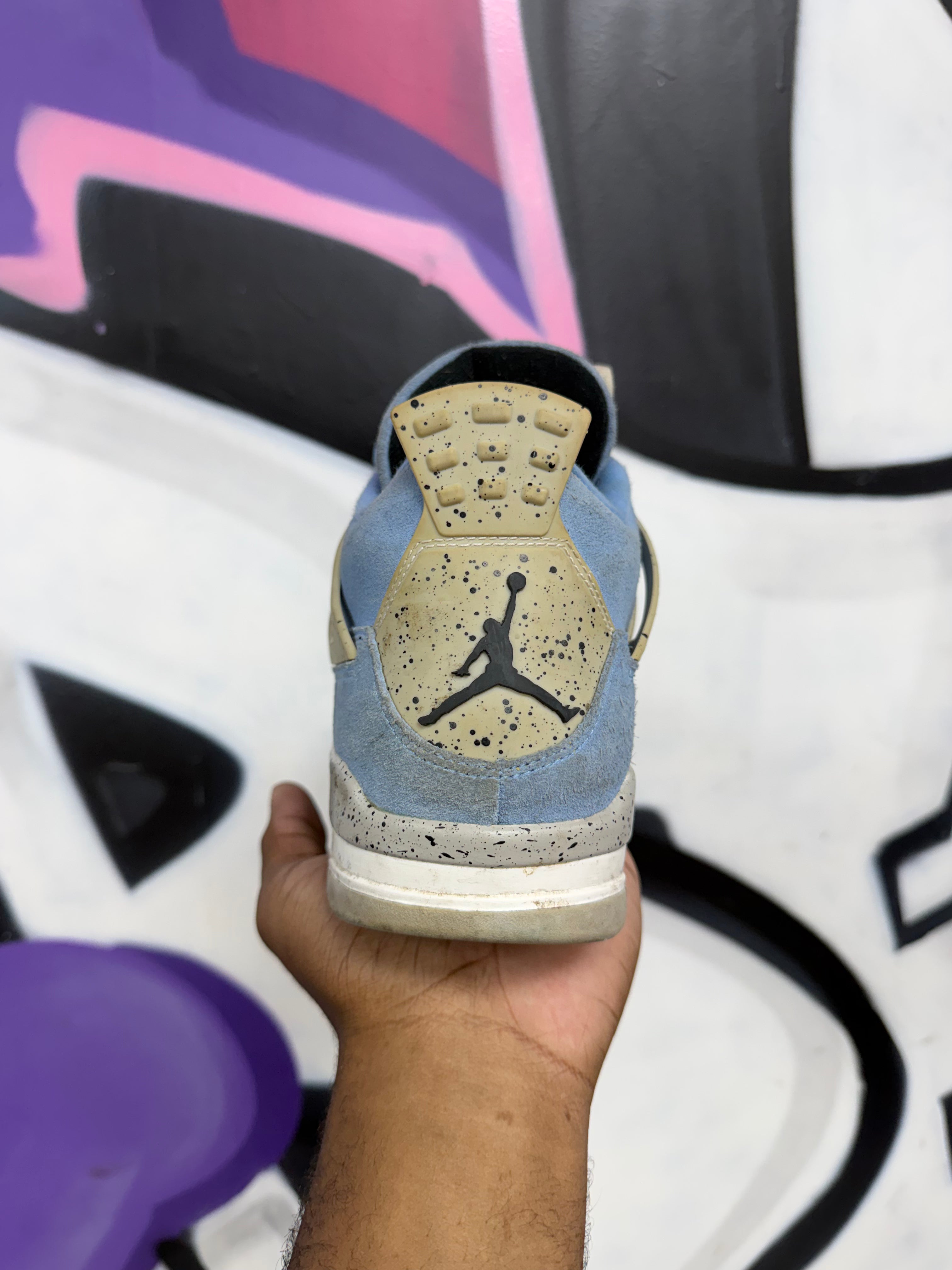 Jordan 4 UNC Sneakers