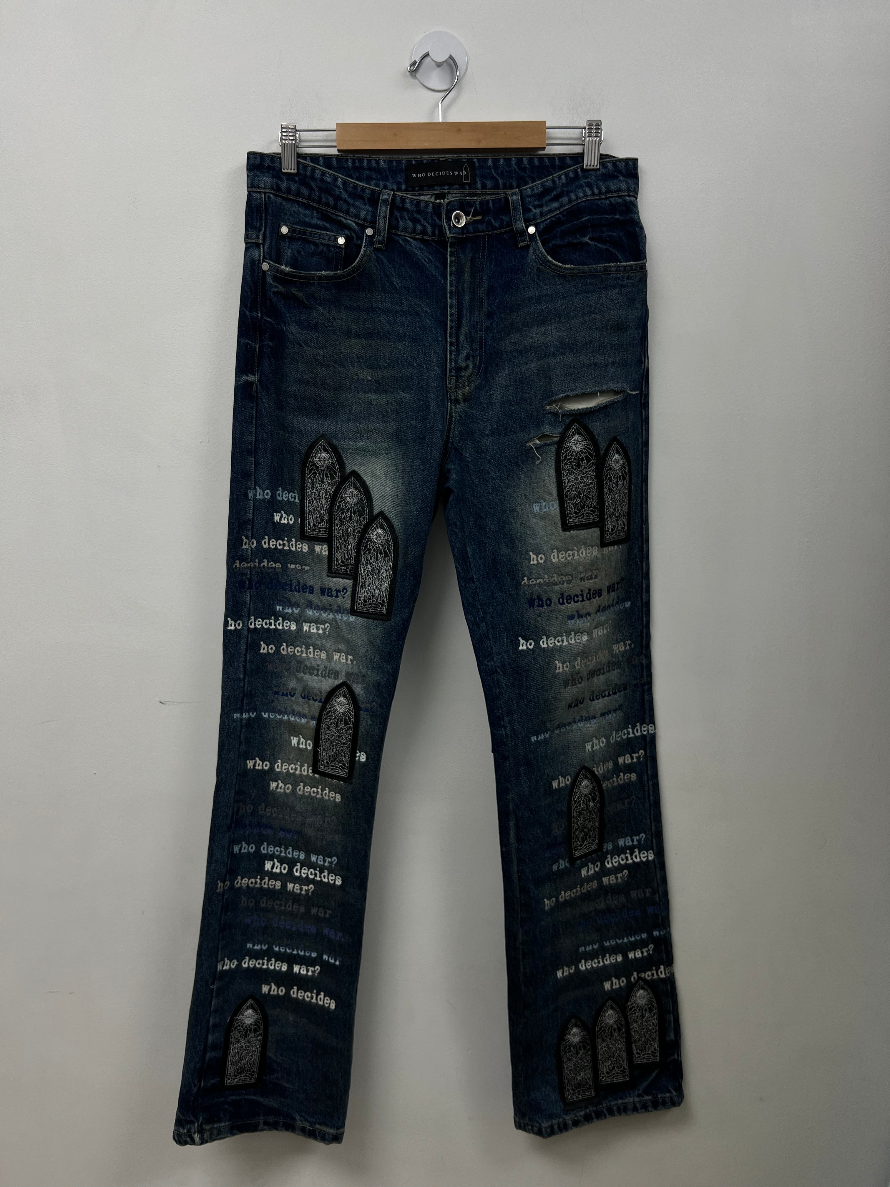 Who Decides War Patched Arch Light Wash Jeans