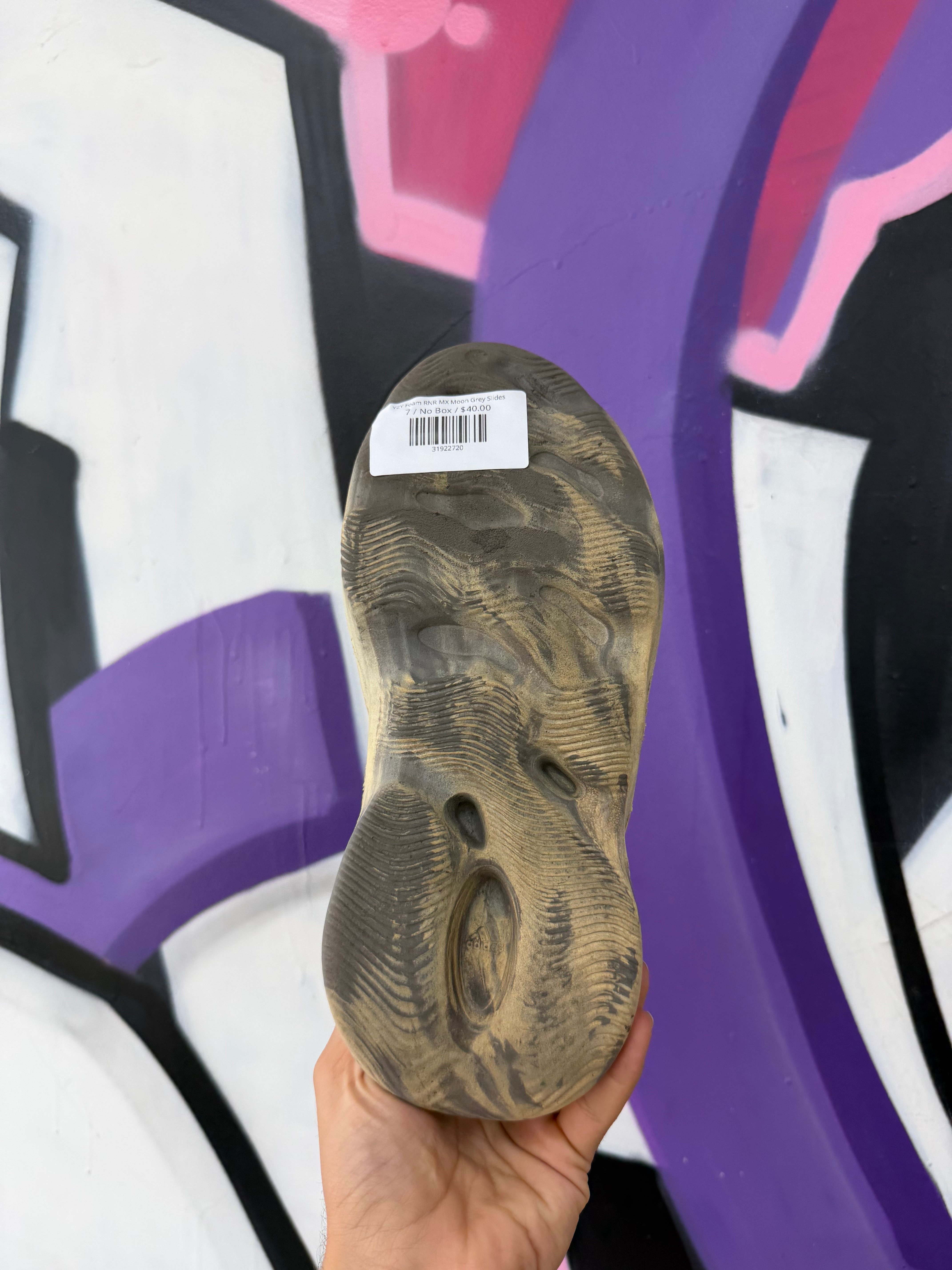 YZY Foam RNR MX Moon Grey Slides