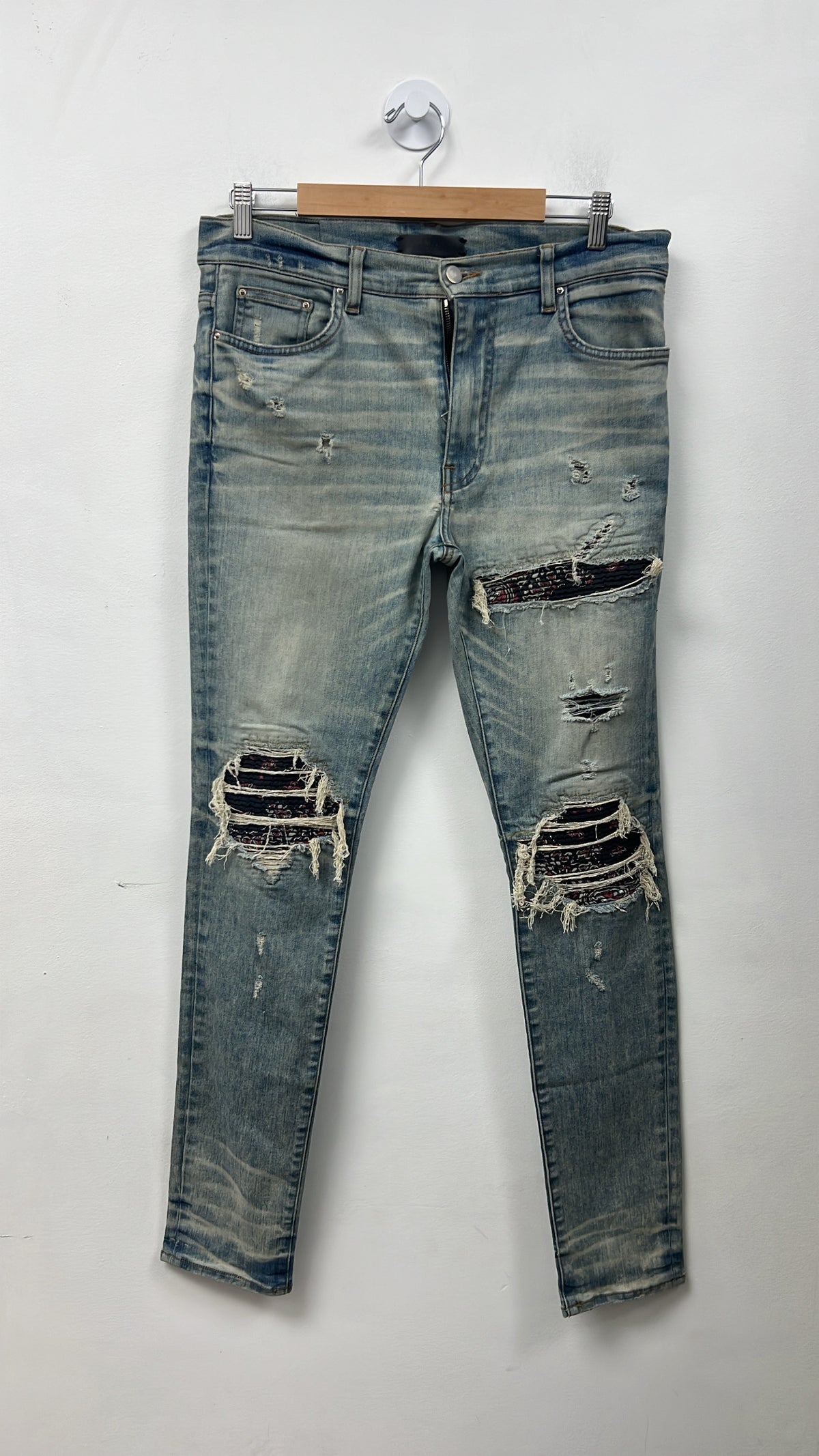 Amiri Mx1 Light Wash Navy Red Paisley Patch Zipper Jeans
