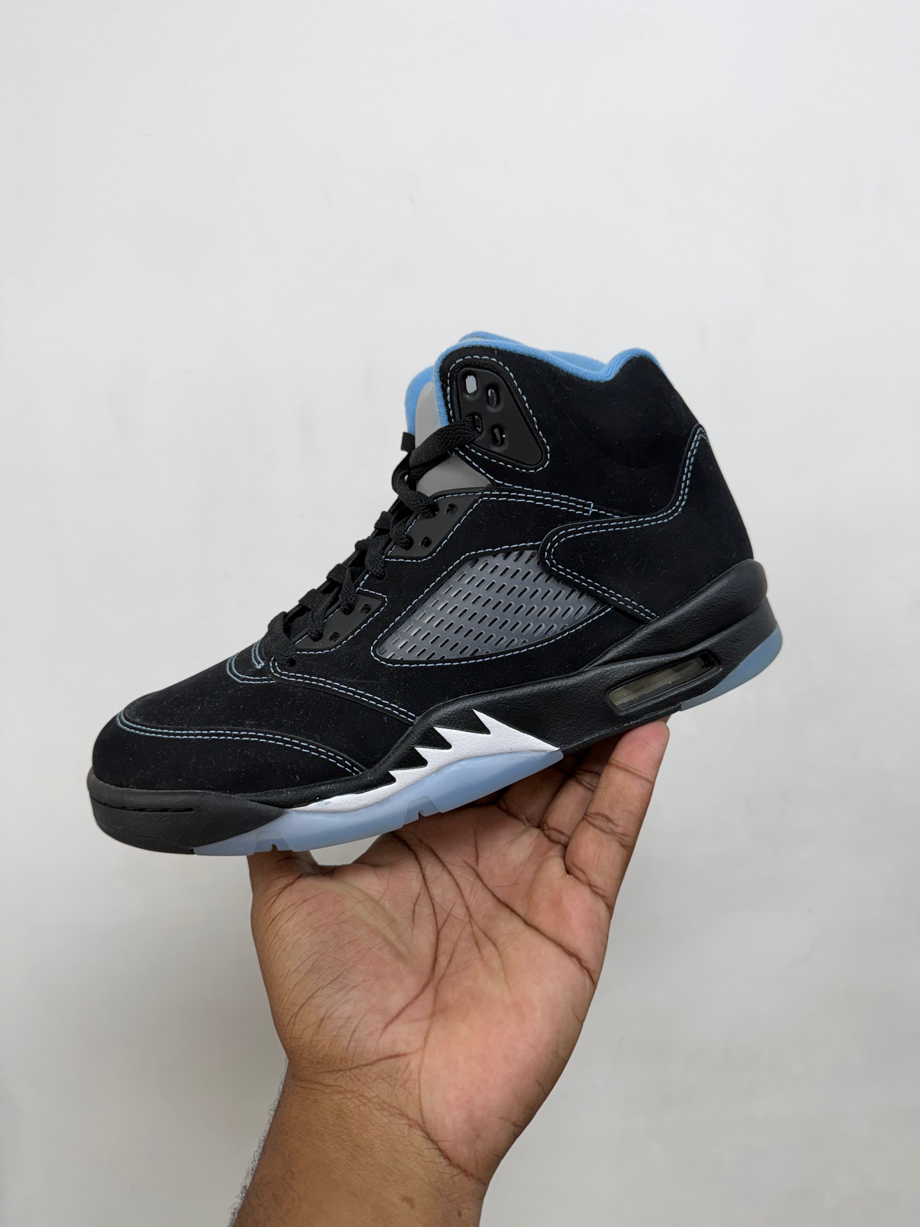 Jordan 5 University Blue Sneakers