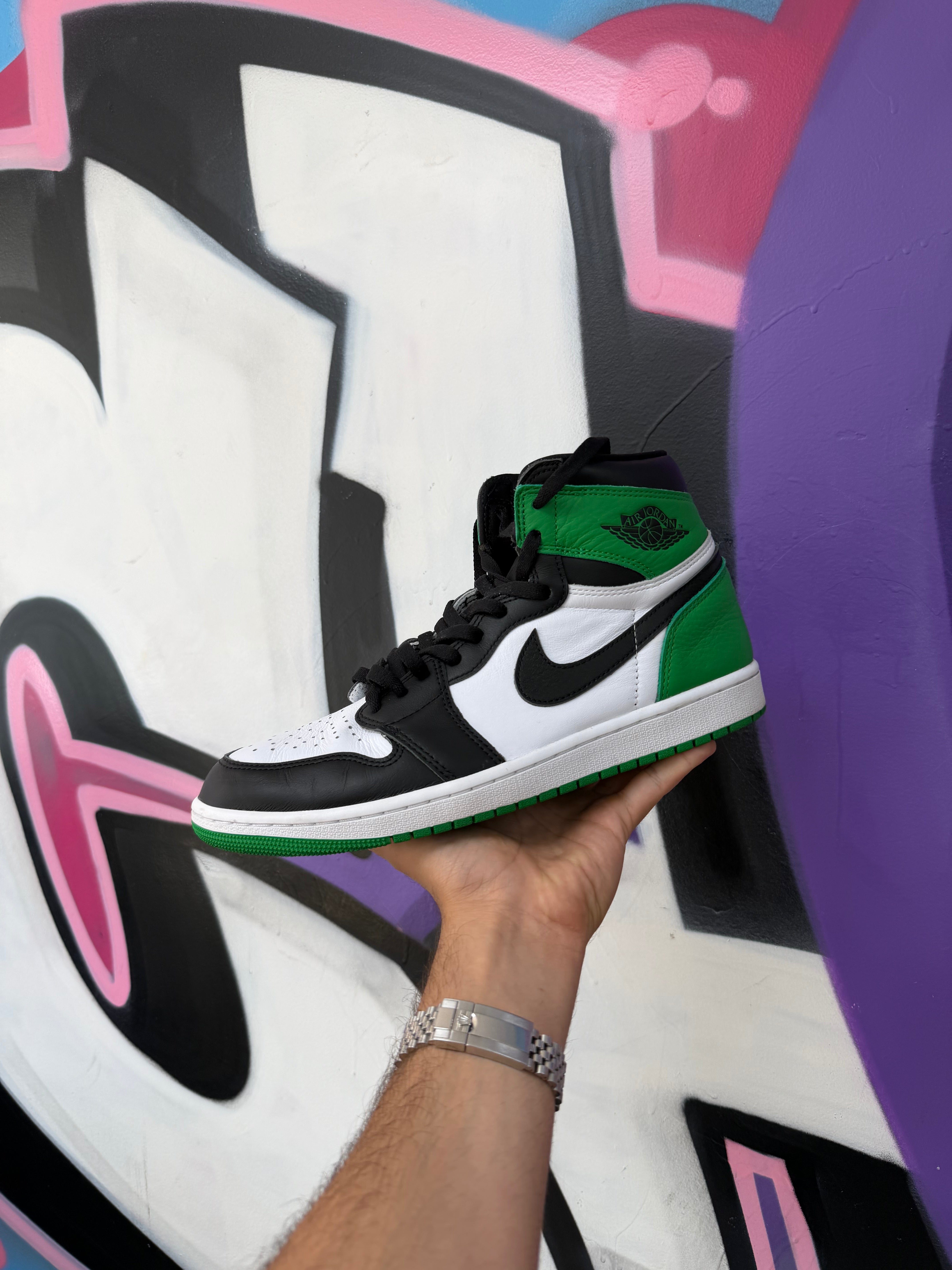 Jordan 1 Lucky Green Sneakers
