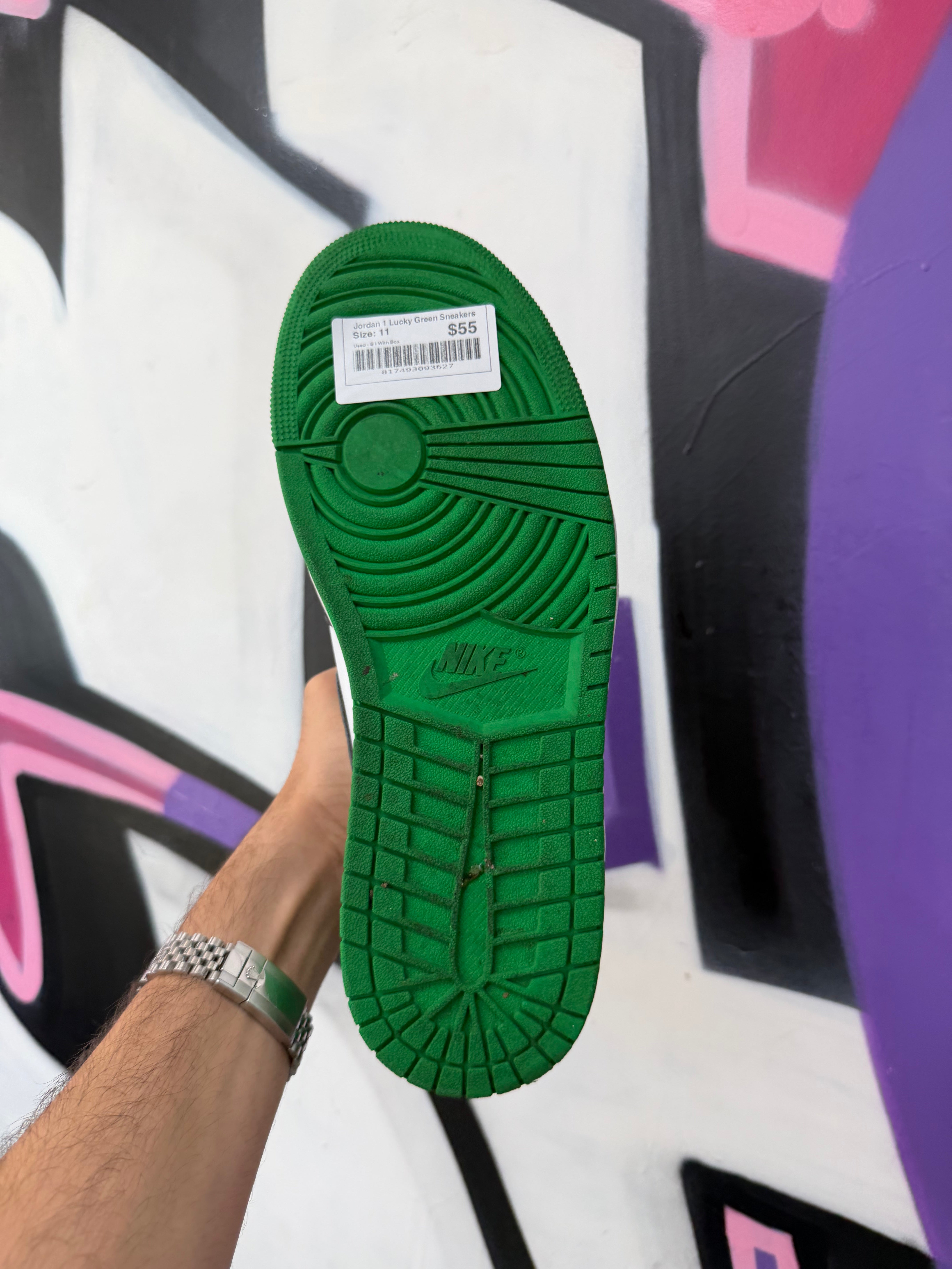Jordan 1 Lucky Green Sneakers