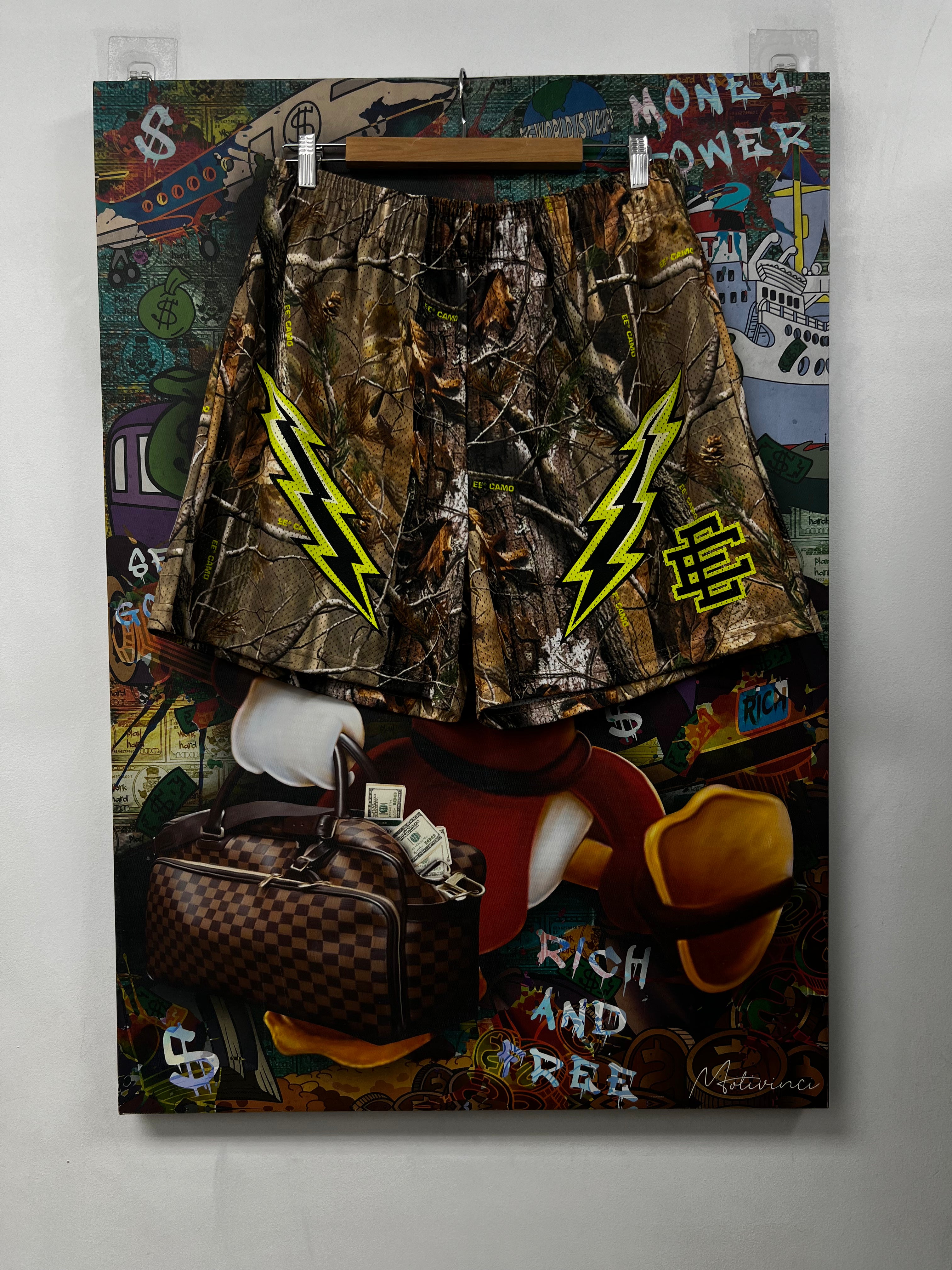 Eric Emanuel Realtree Camo Neon Bolt Shorts