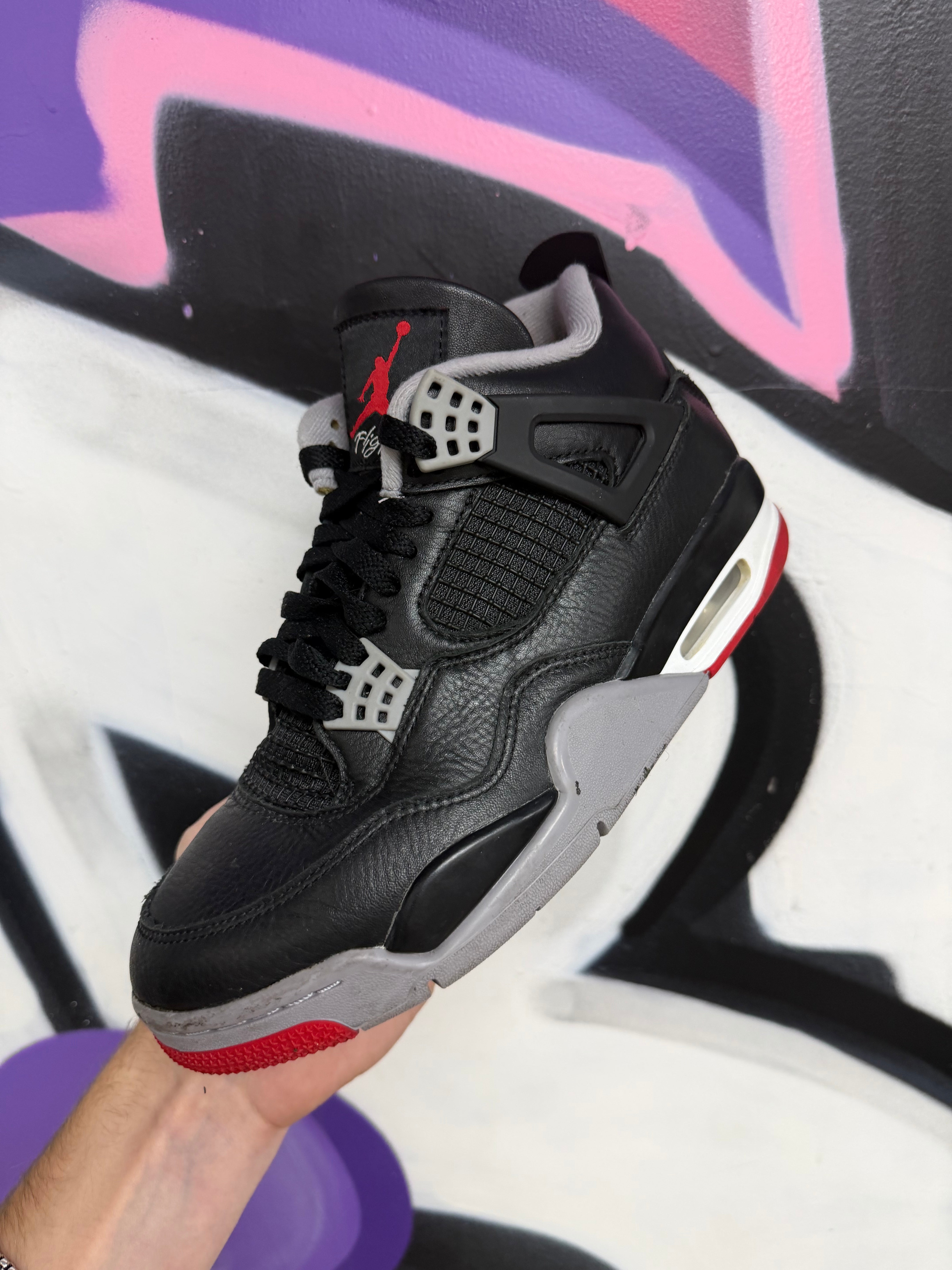 Jordan 4 Bred Sneakers
