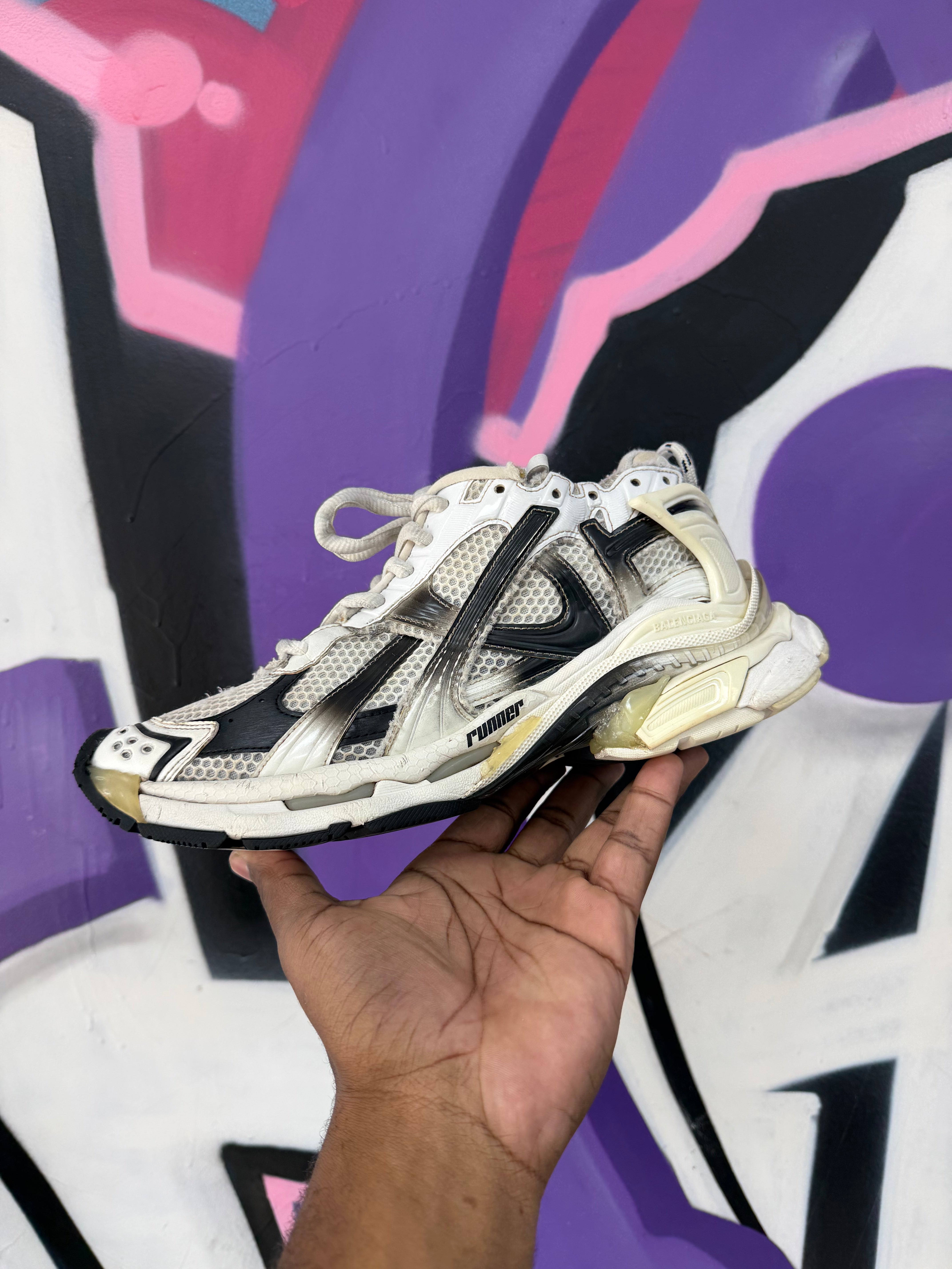 Balenciaga White Black Runner Sneakers