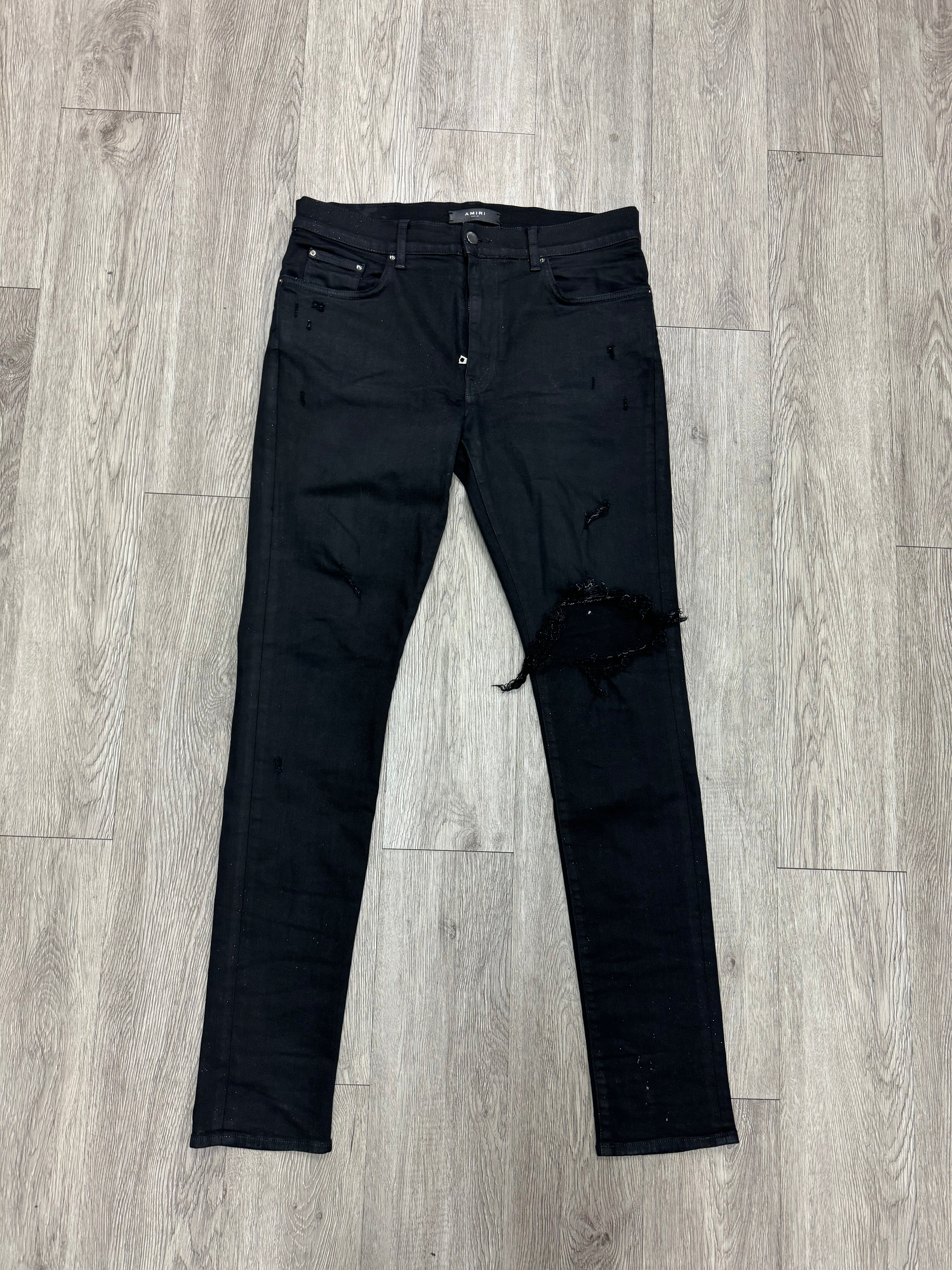 Amiri Black Plain Knee Ripped Jeans