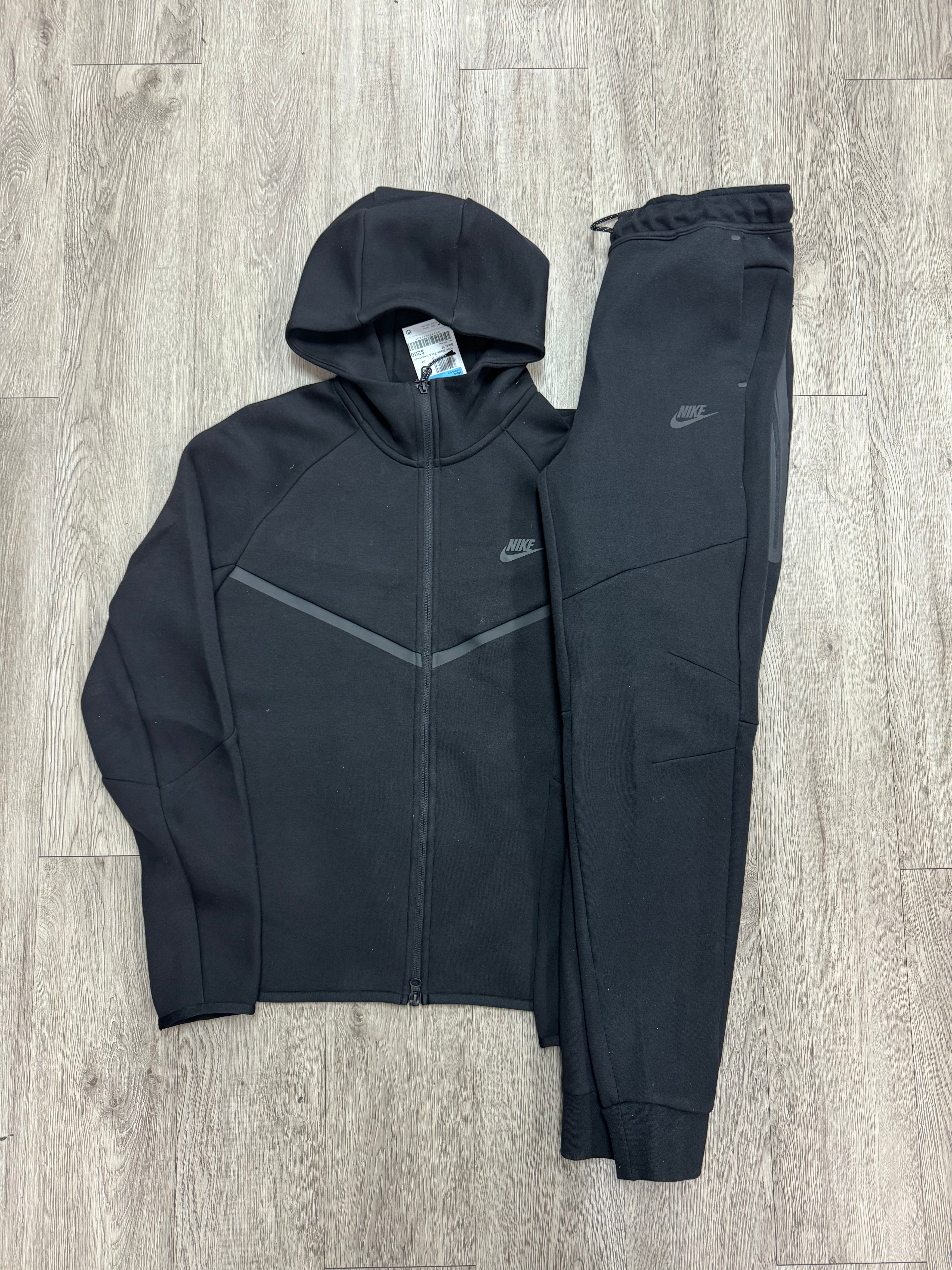 Nike Black Tech Sweatsuit