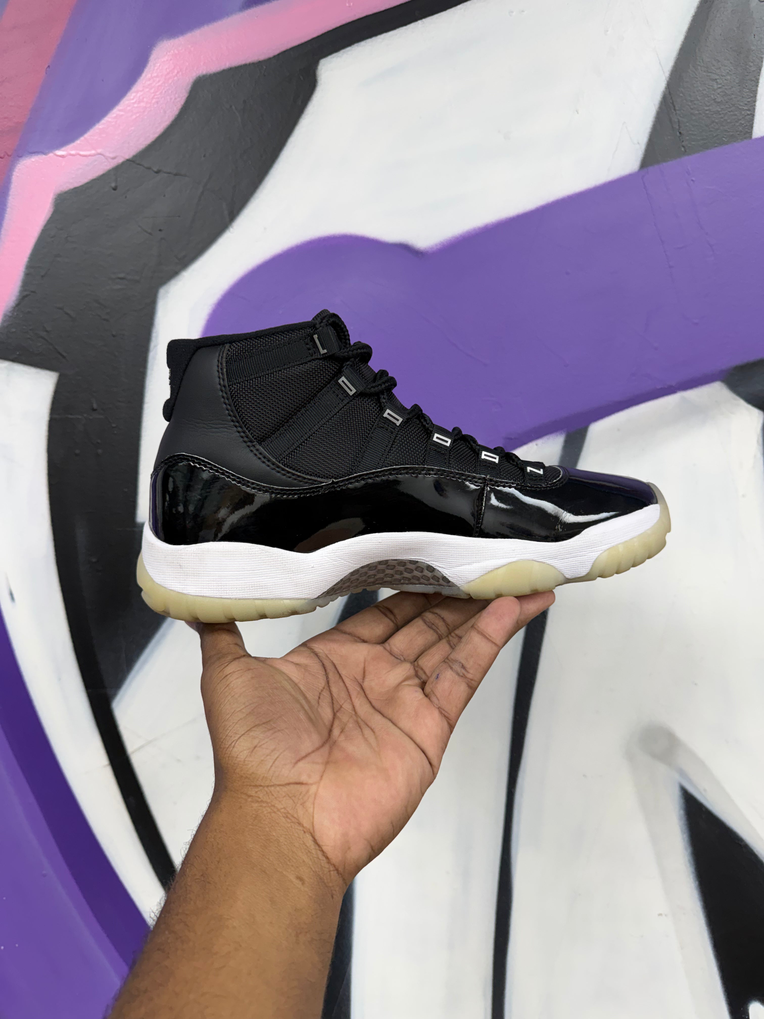 Jordan 11 DMP Sneakers