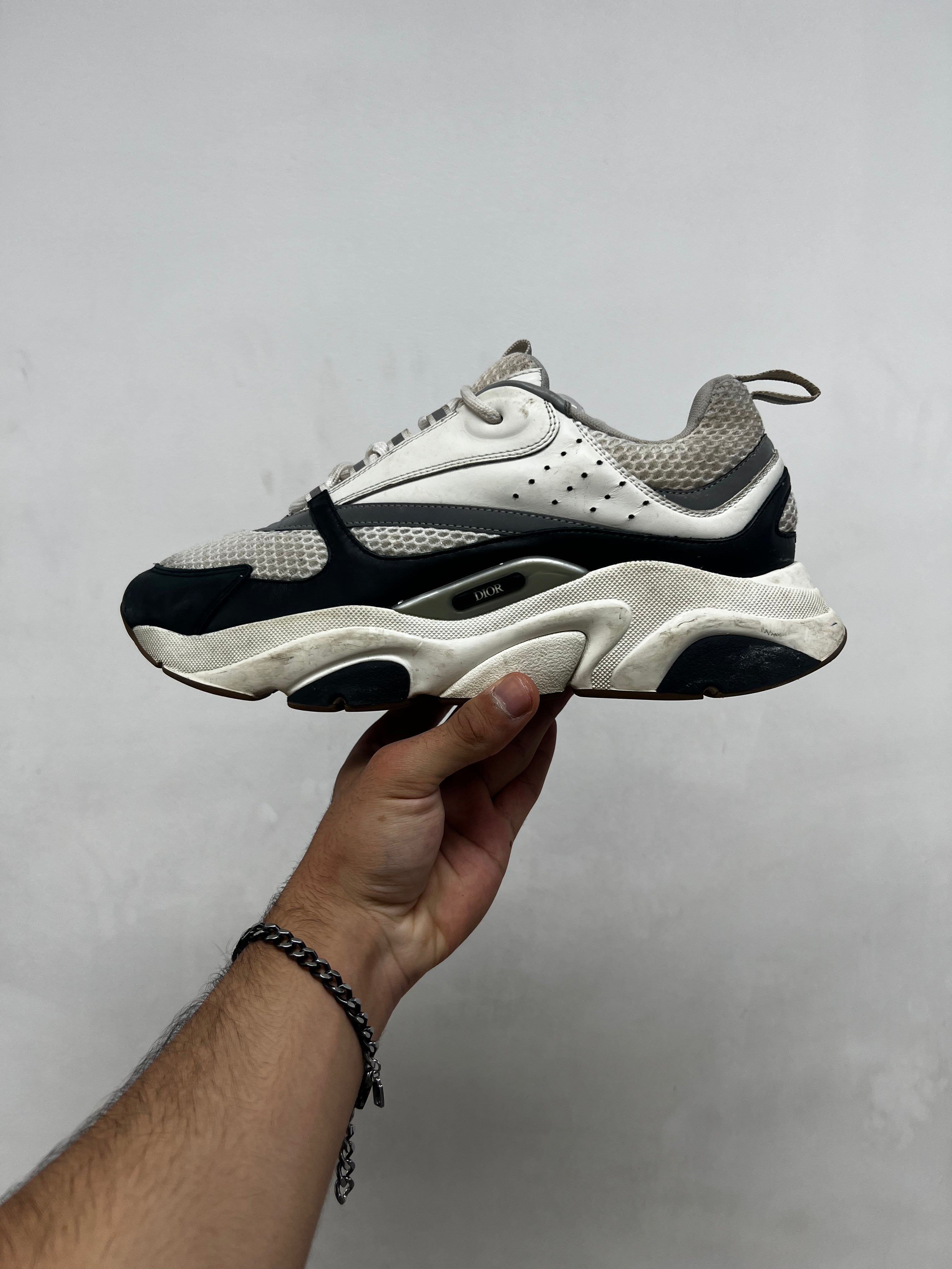 Dior B22 White Black Sneakers