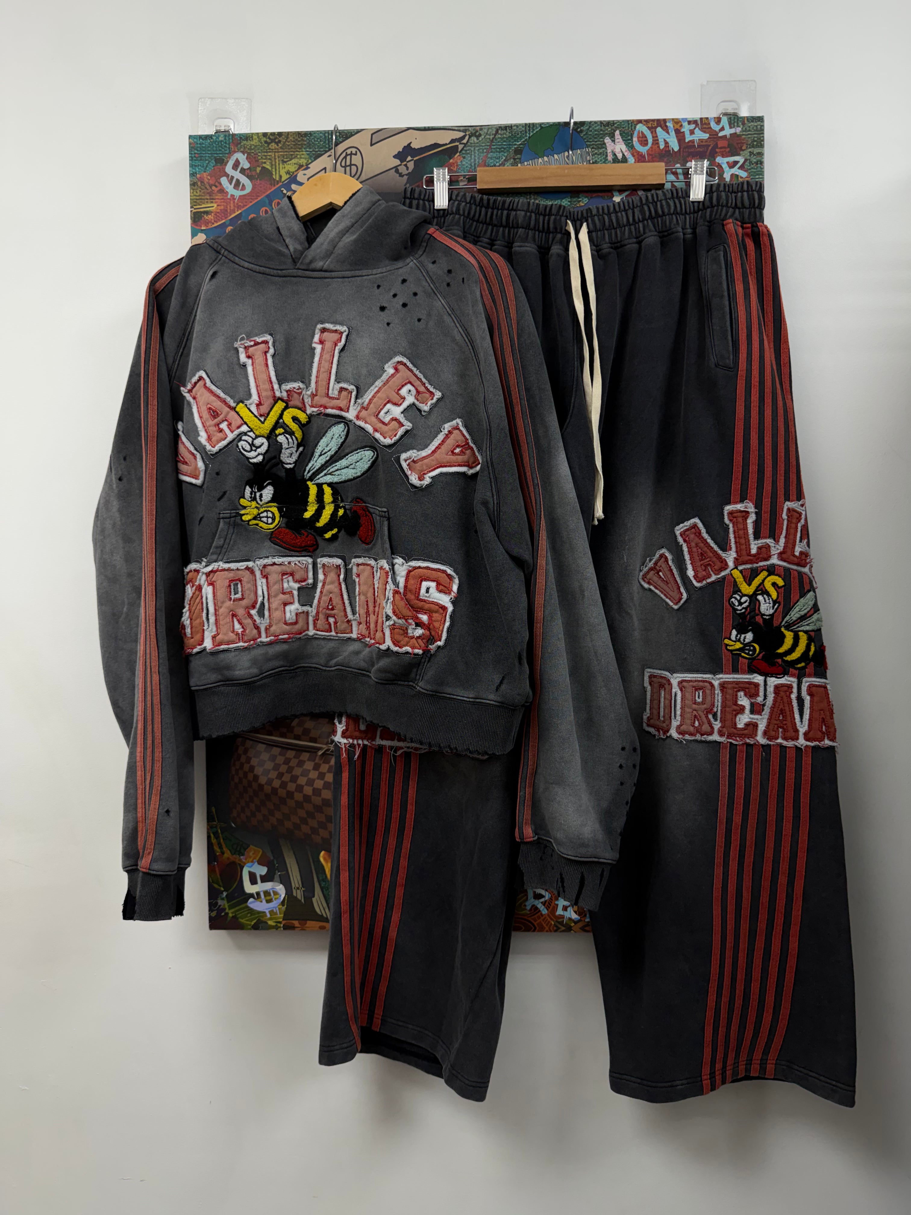 Vale Black Red Anthem Sweatsuit