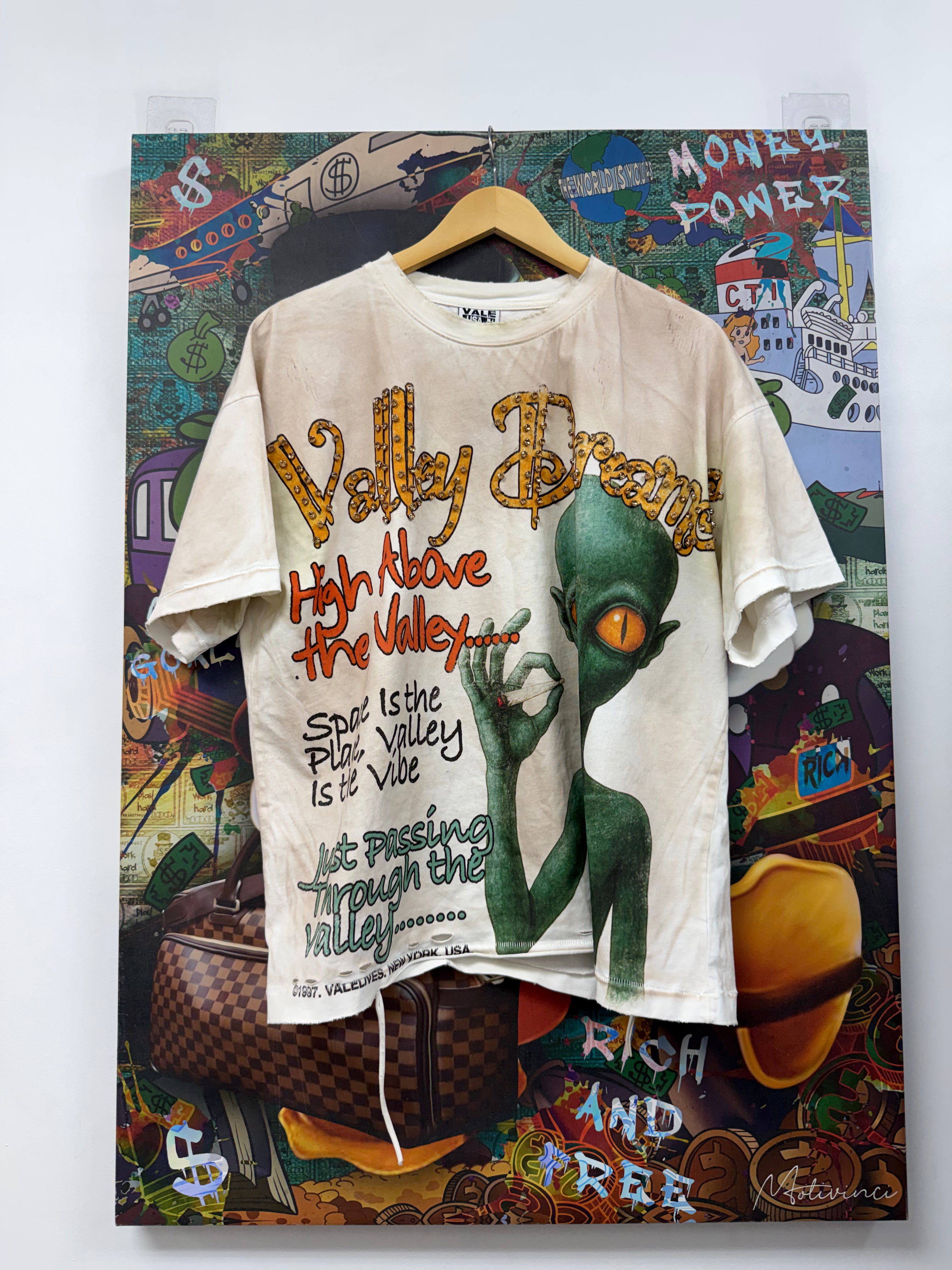 Vale Cream Alien Rhinestone Tee