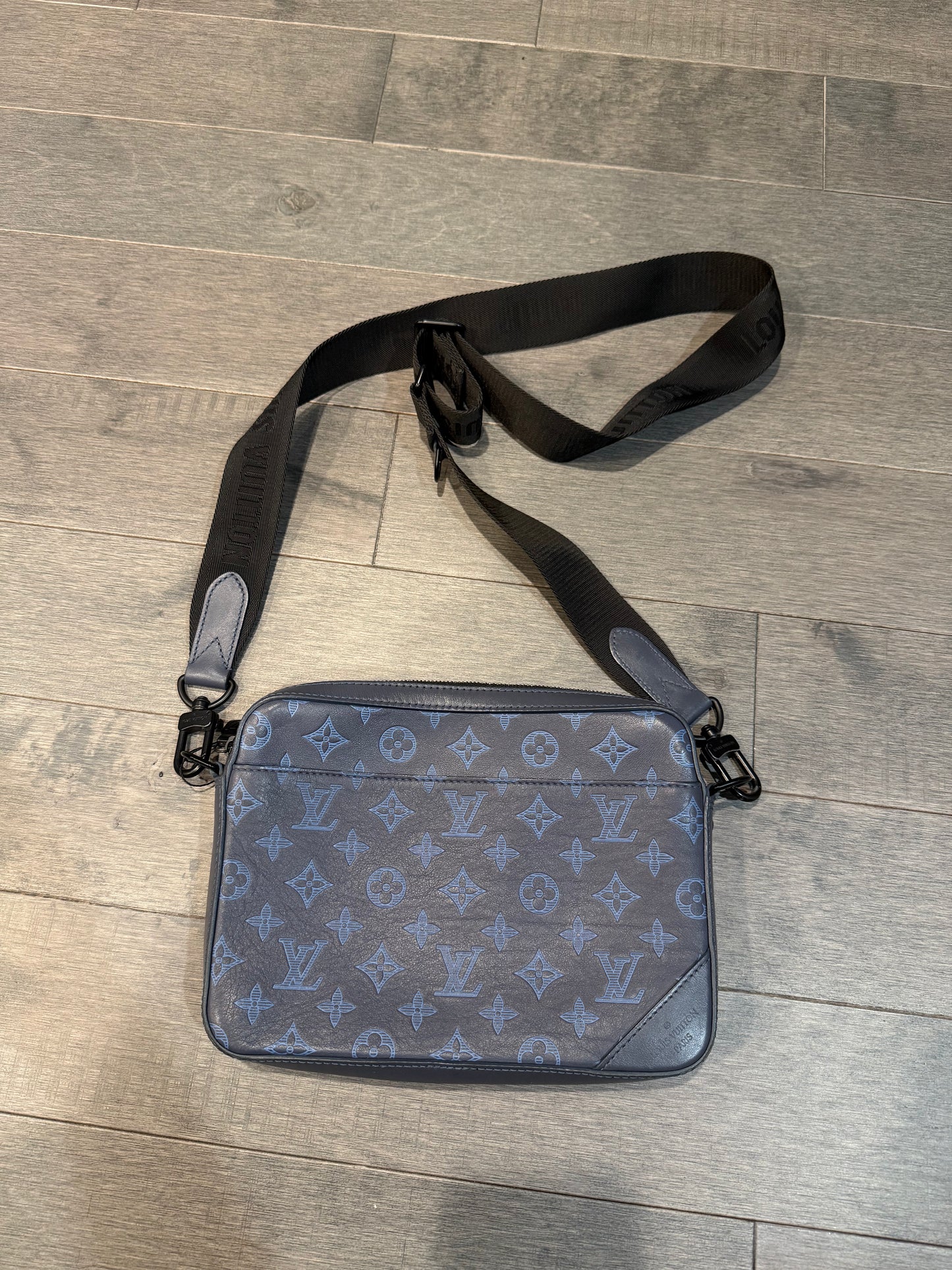 LV Blue Monogram Shoulder Bag Used OS N/A