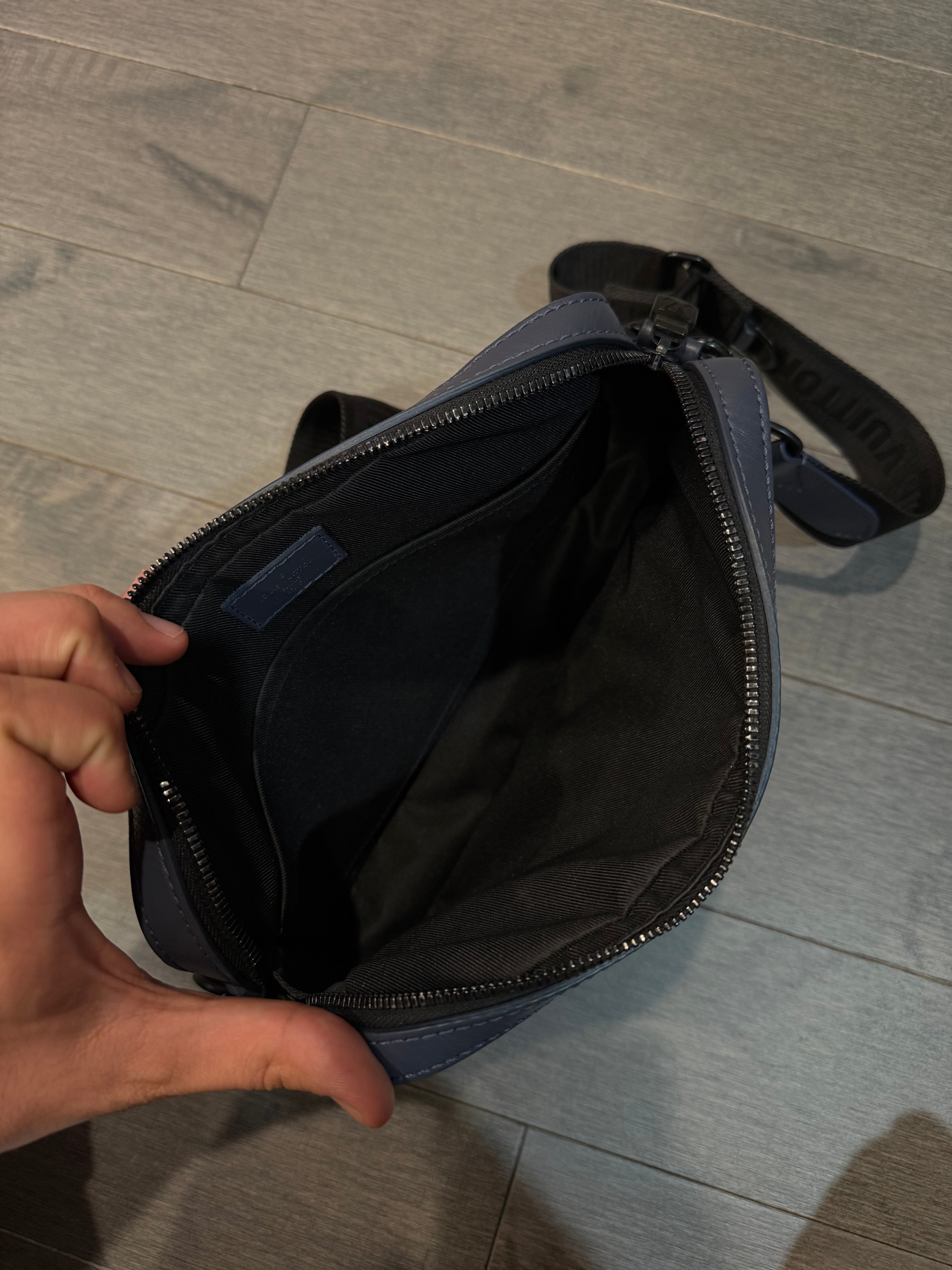 LV Blue Monogram Shoulder Bag Used OS N/A