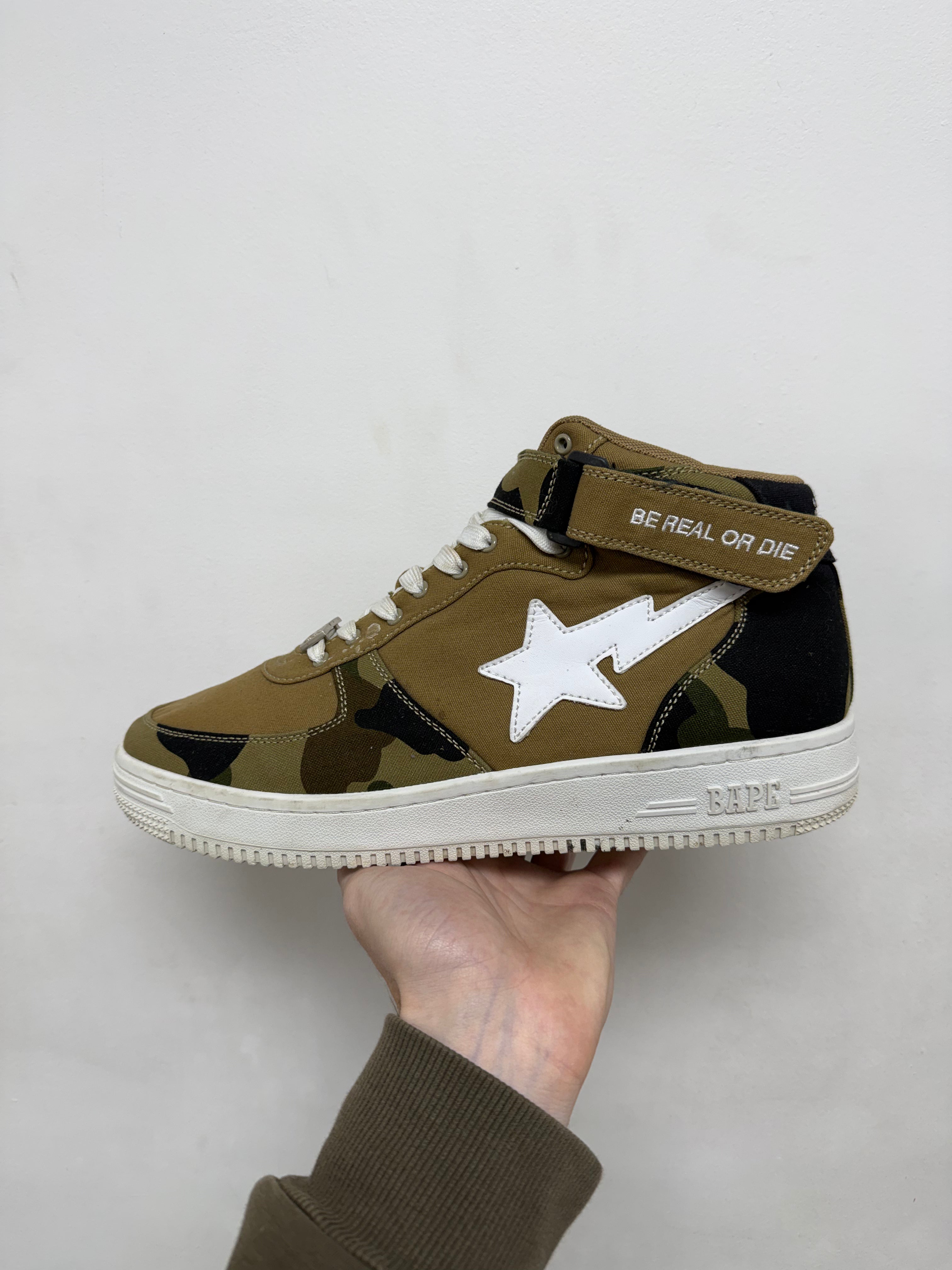 BAPE Mid Tan Camo Bapesta Sneakers