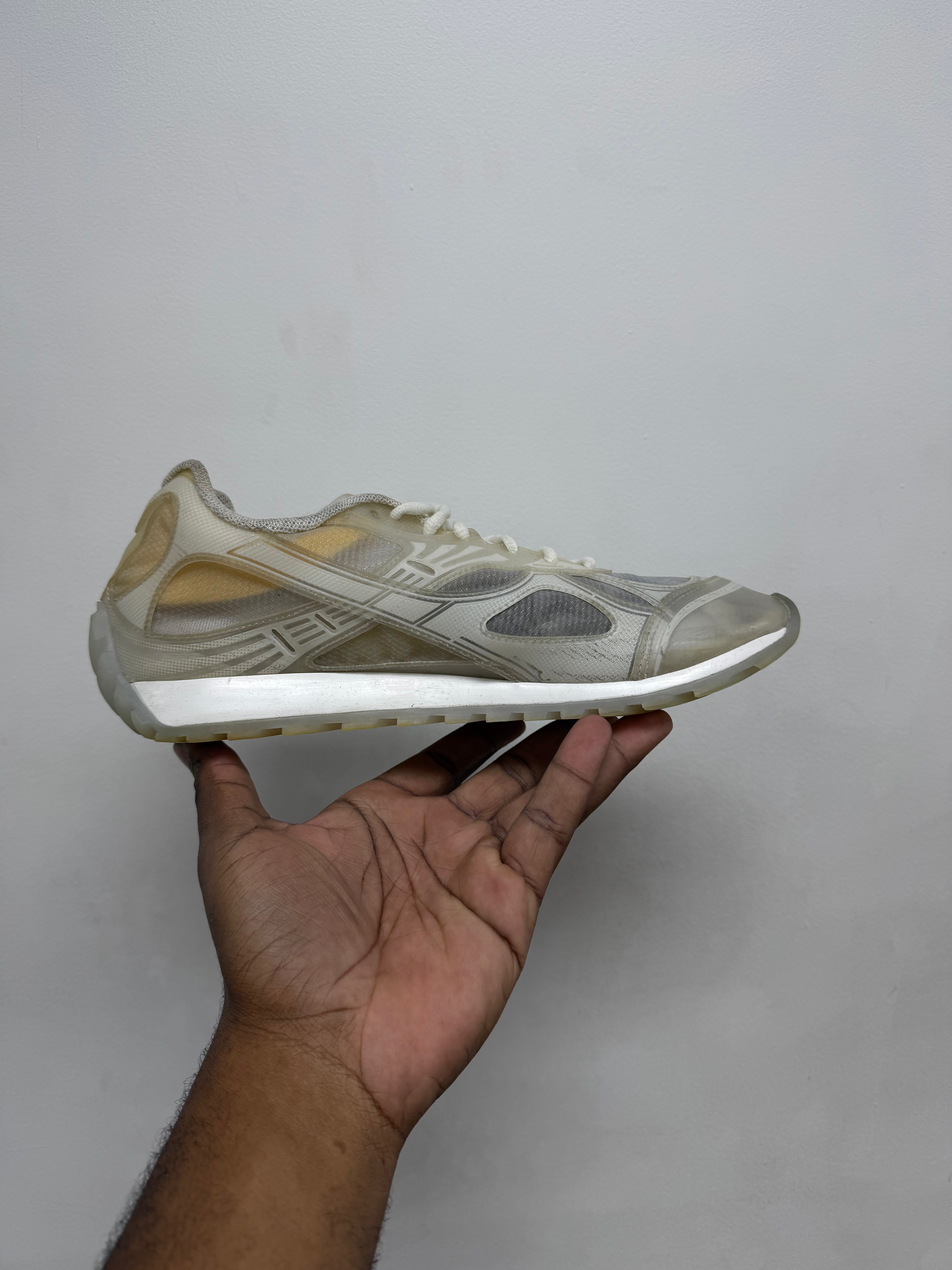 Bottega Veneta Orbit White Clear