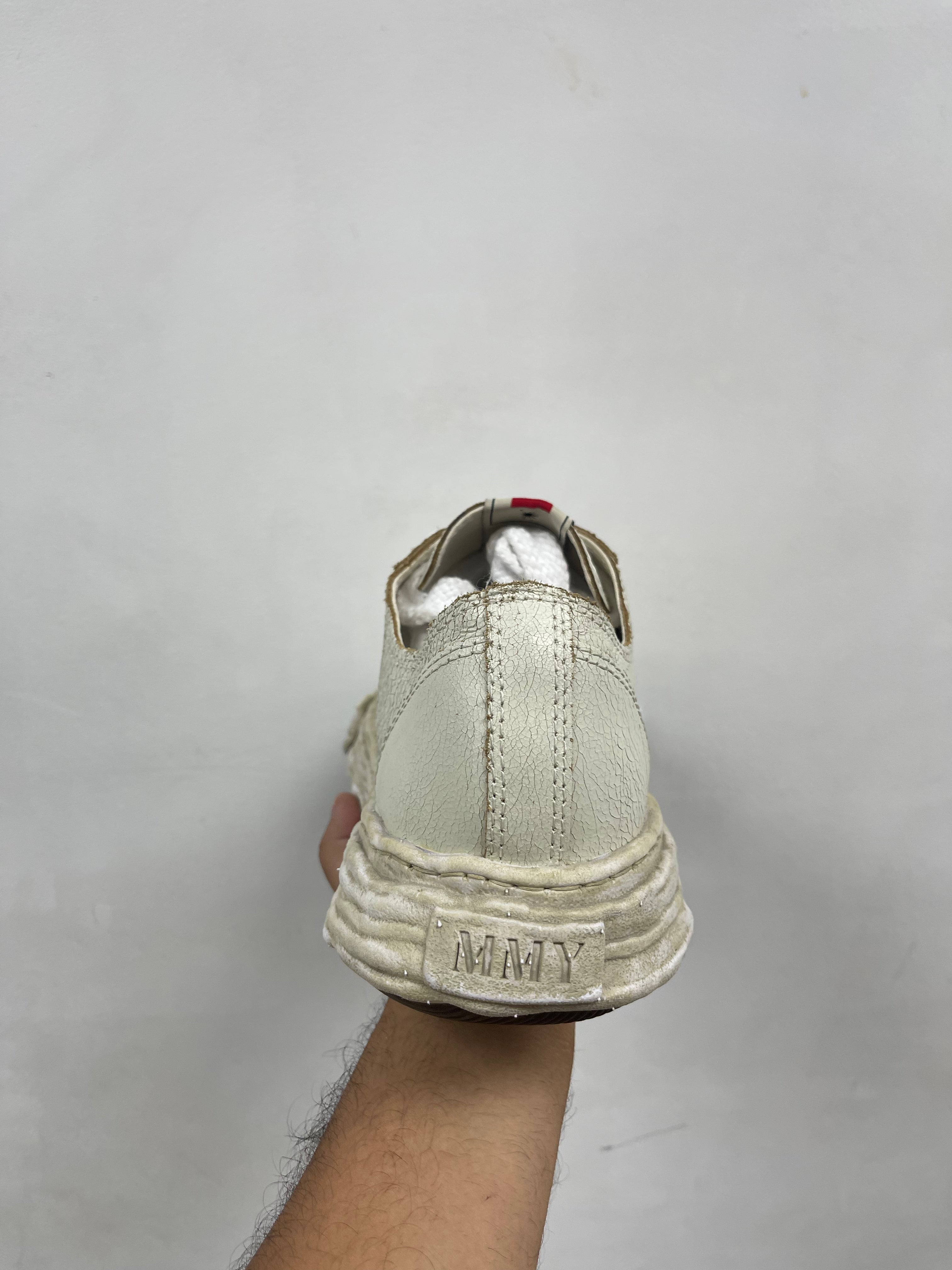 MMY White Crackle Low Sneakers