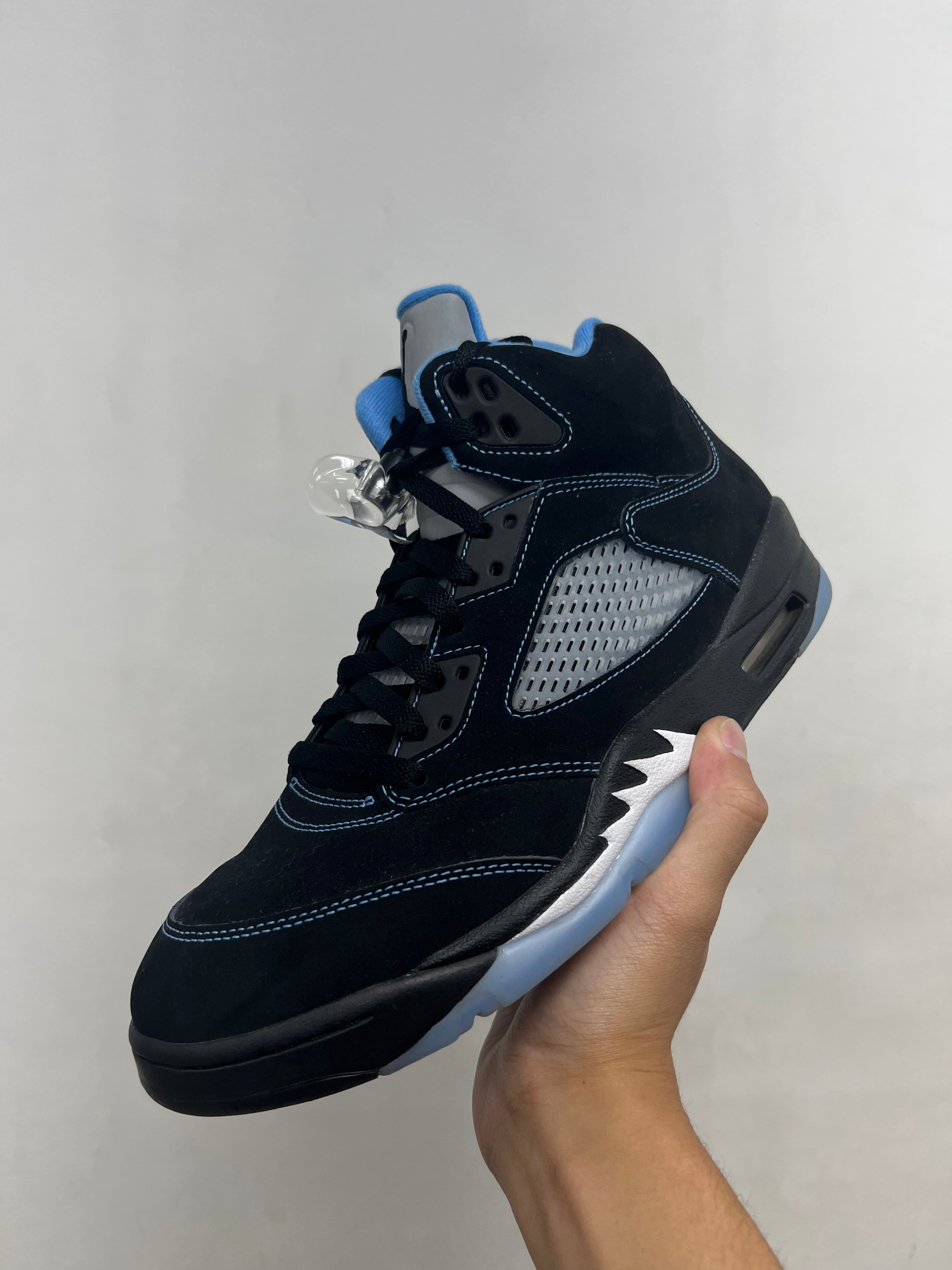 Jordan 5 Black University Blue Sneakers