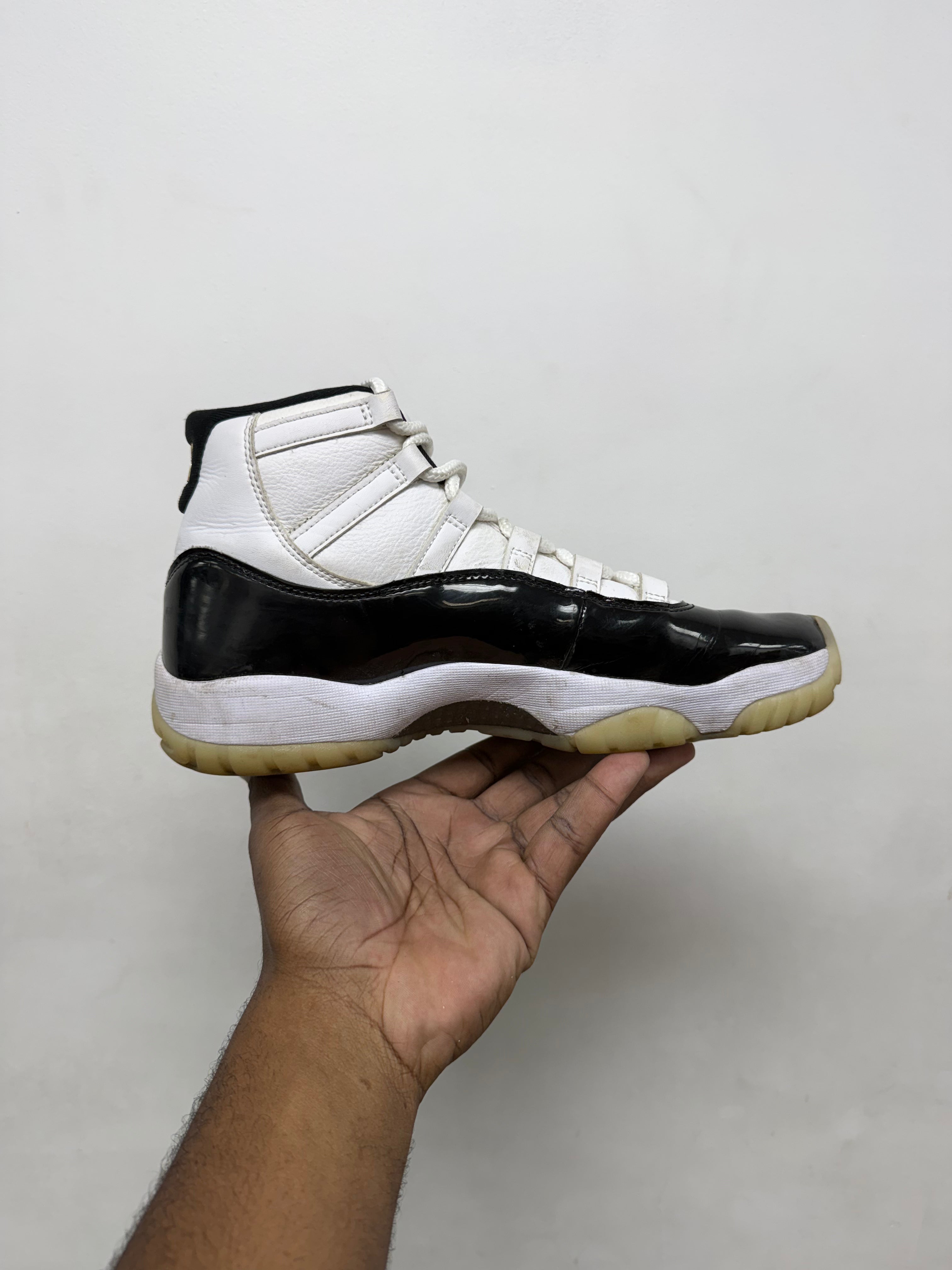 Jordan 11 DMP Sneakers
