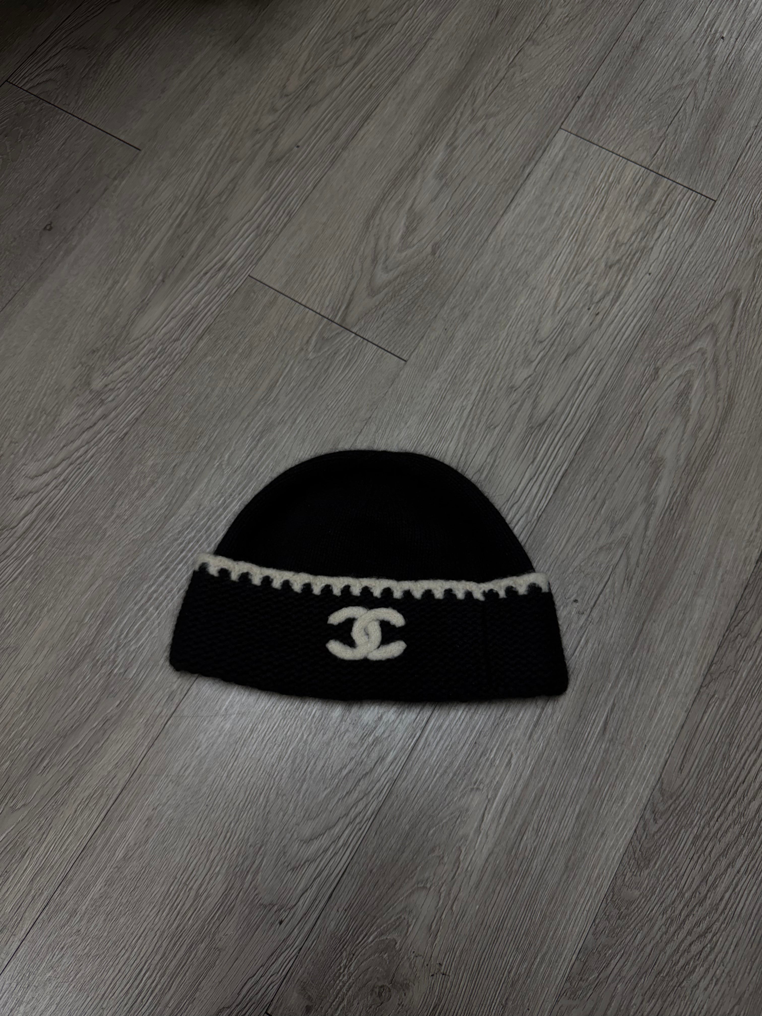 Chanel Black Cream CC Logo Beanie