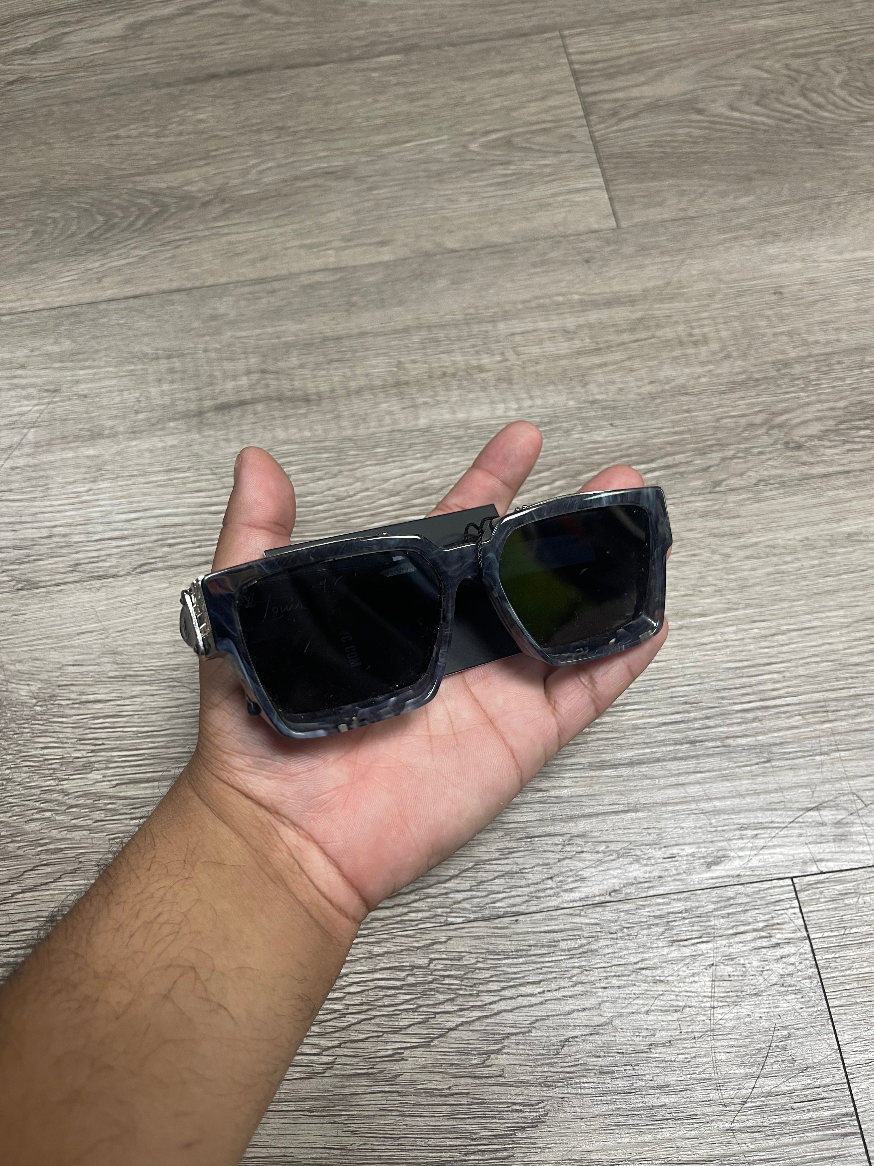 Louis Vuitton Marble Millionaire Sunglasses