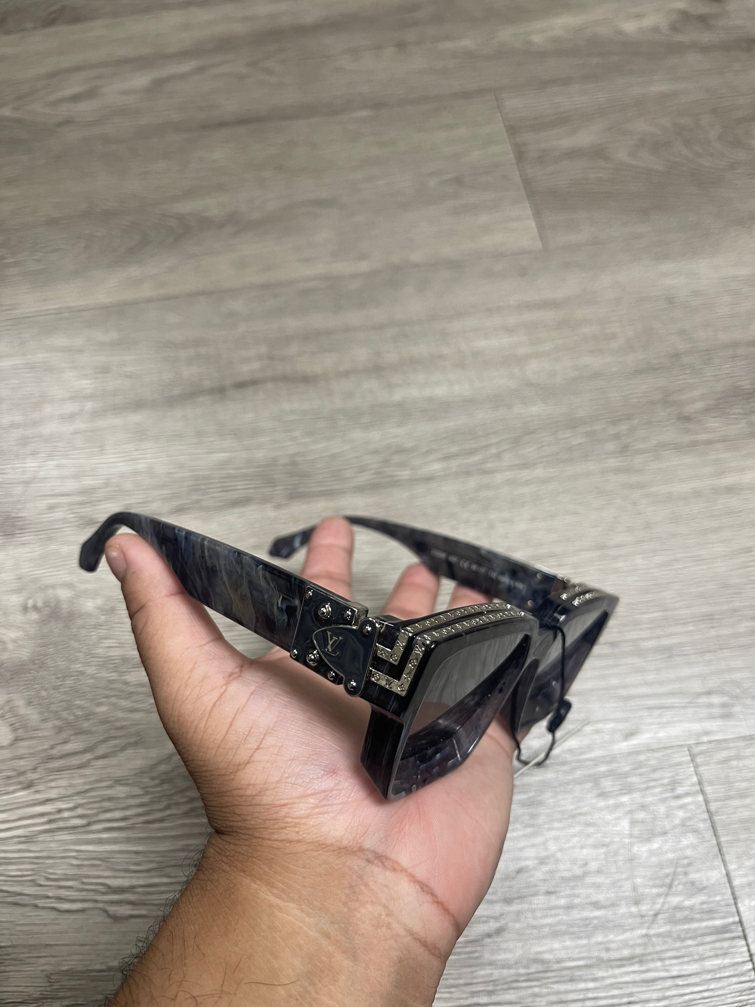 Louis Vuitton Marble Millionaire Sunglasses