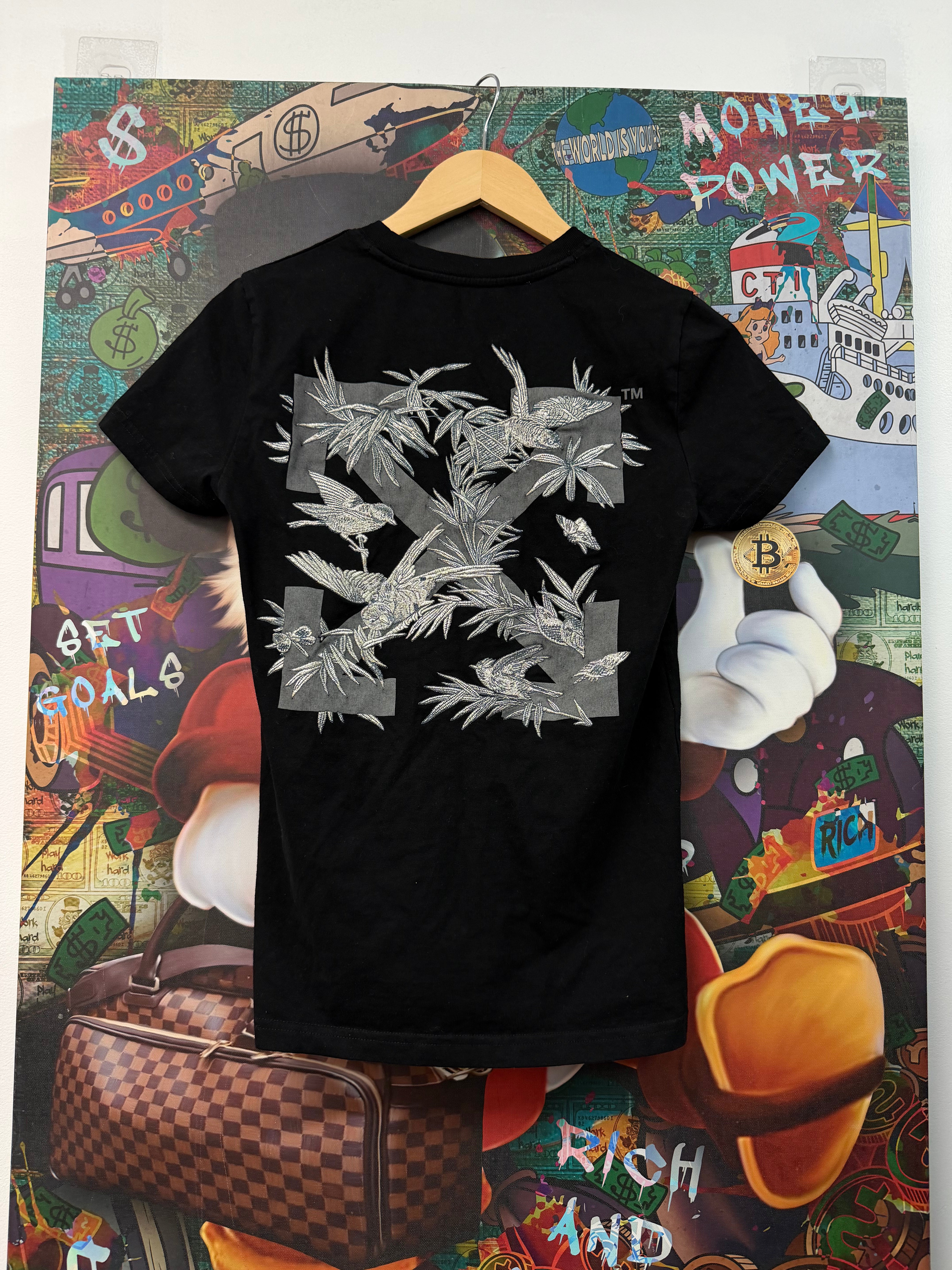 Off White Black Embroidered Birds Arrow Women's Tee