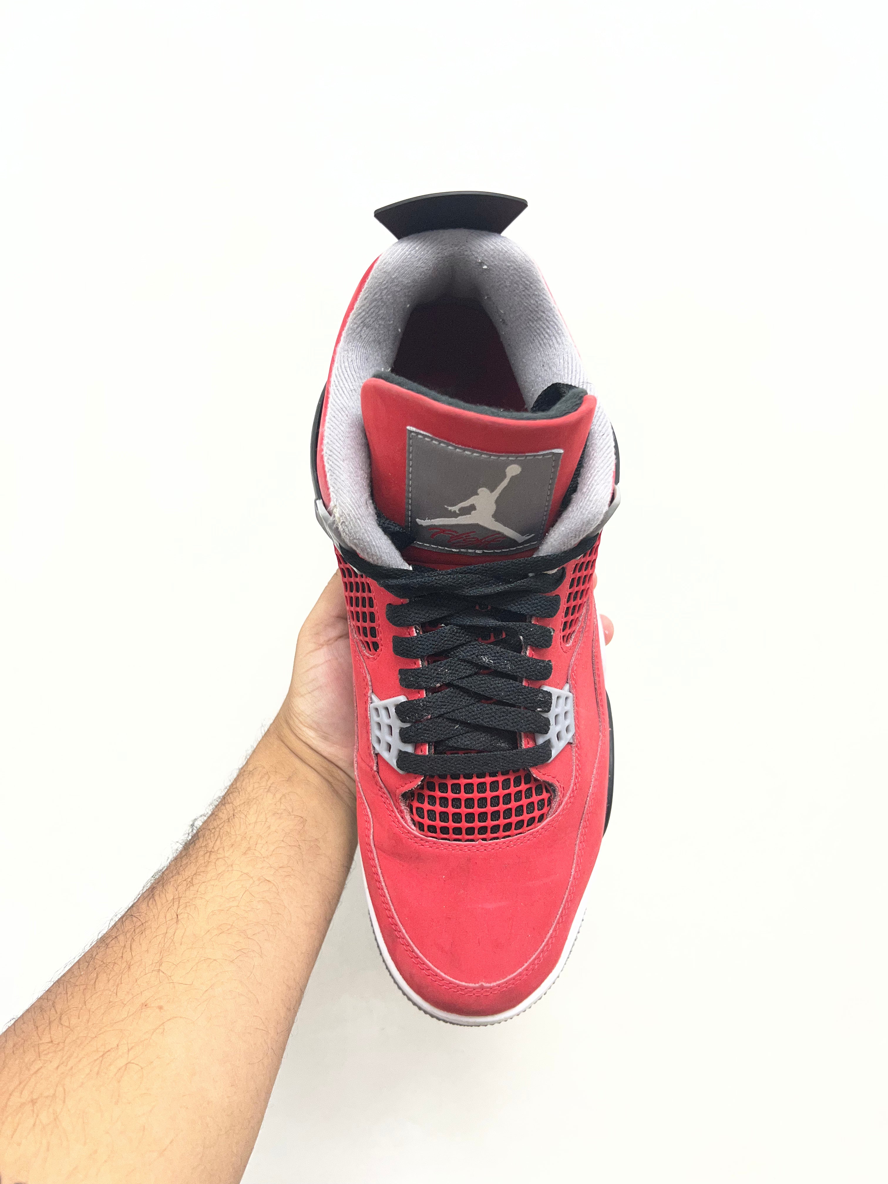 Jordan 4 Toro Sneakers