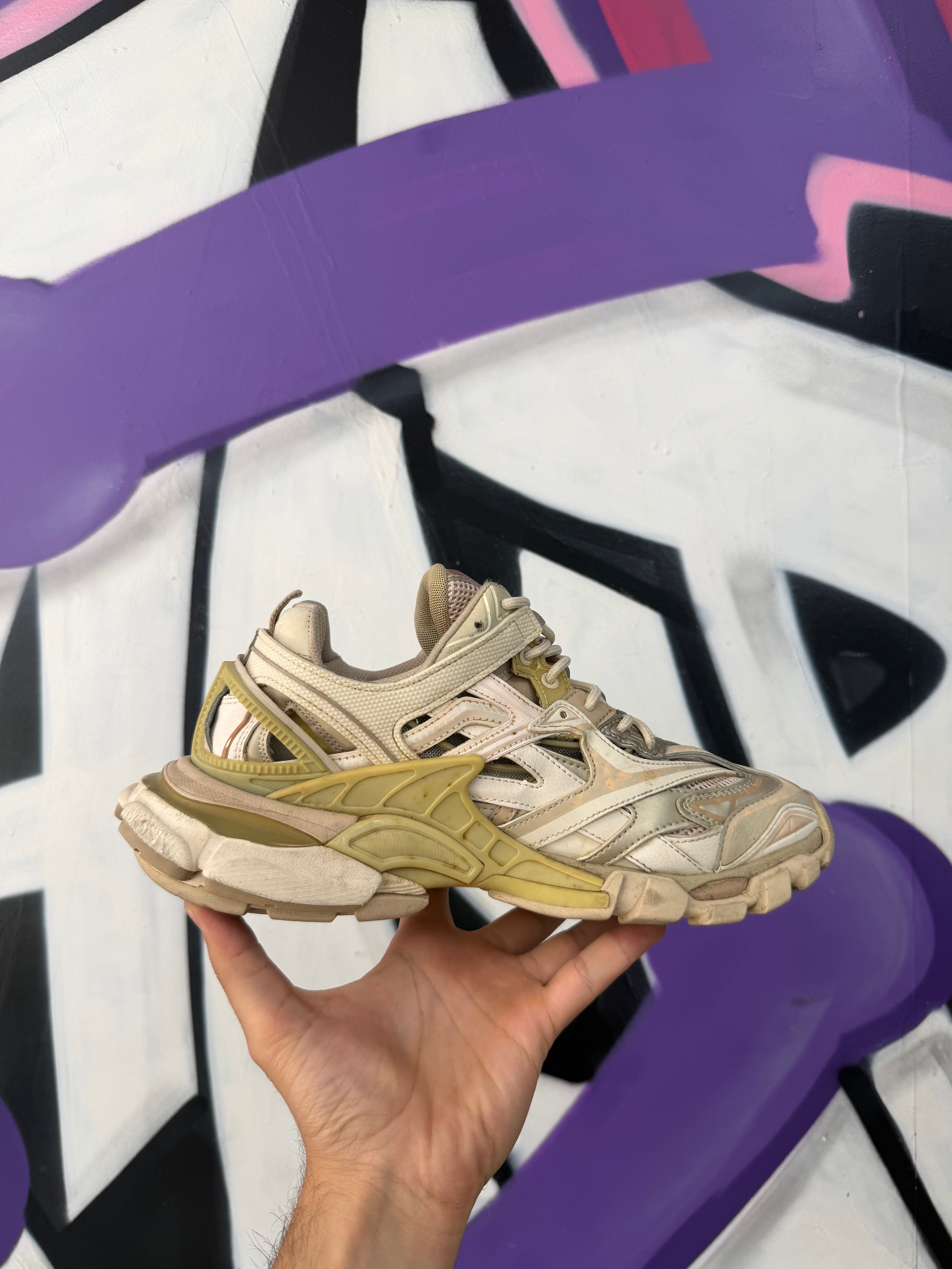 Balenciaga Cream Track 2 Sneakers