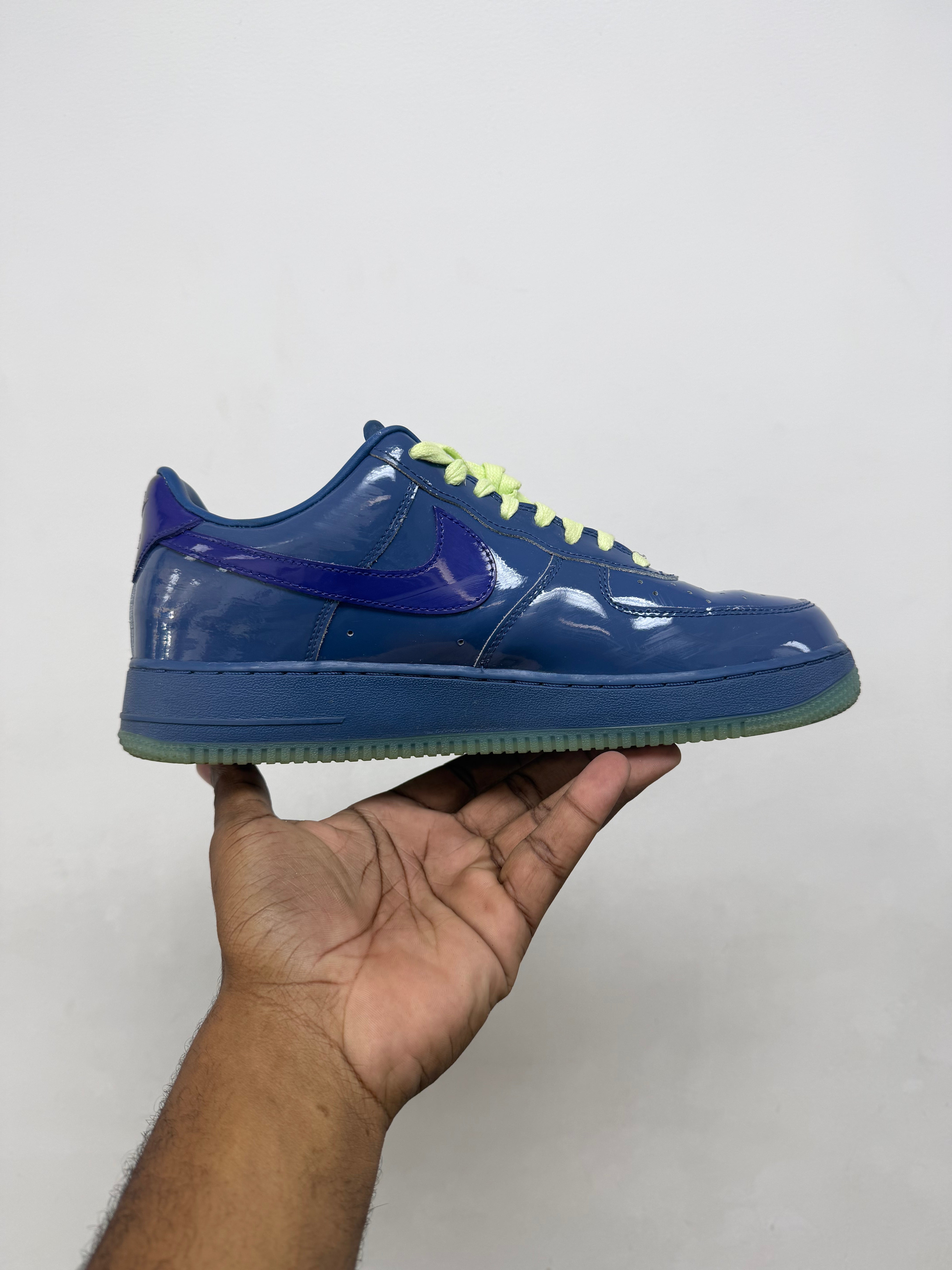Nike AF1 Mystic Grape Sneakers