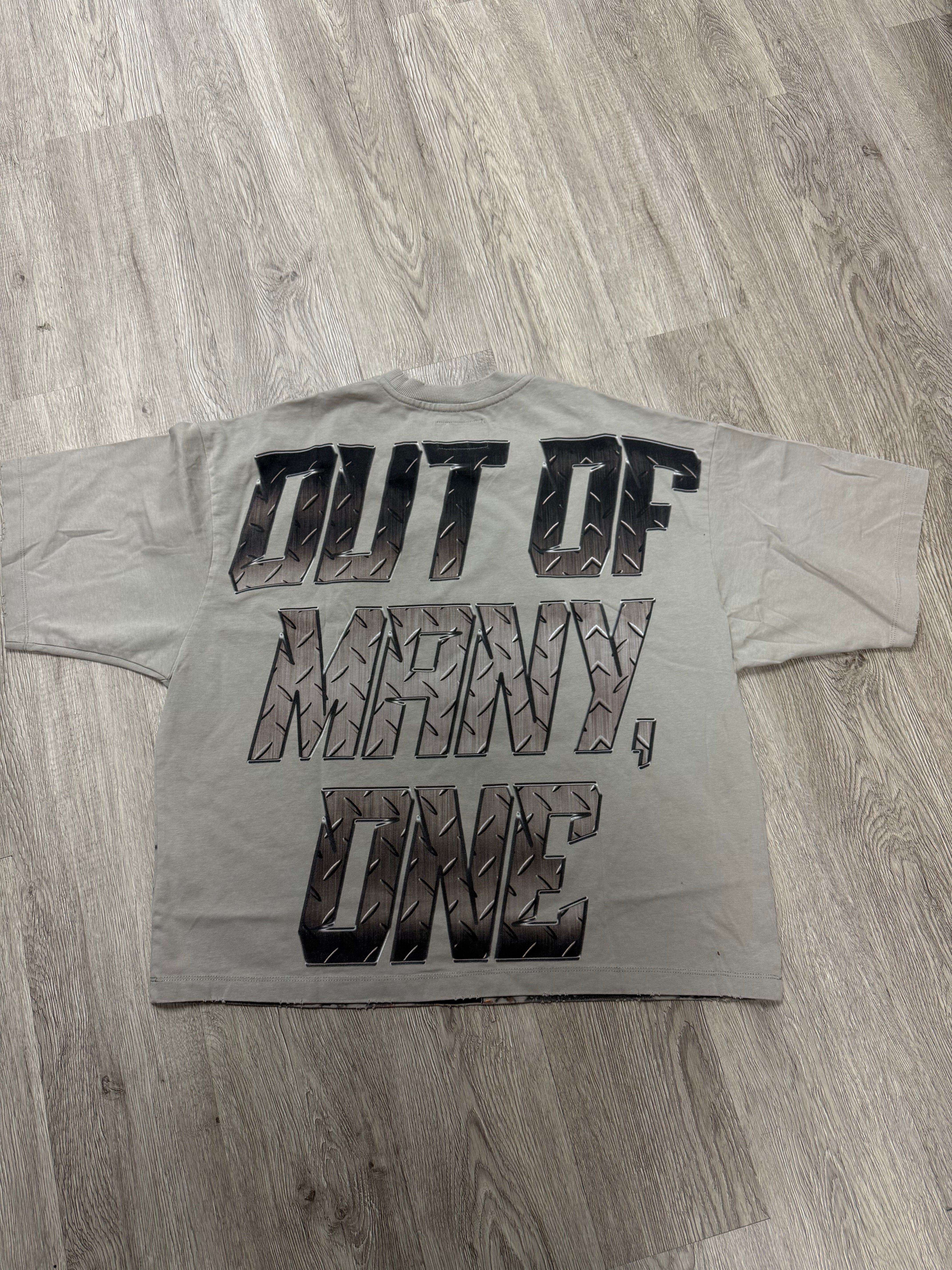 Godspeed 'Steel Sharpens Steel Clay 'Grey Tee