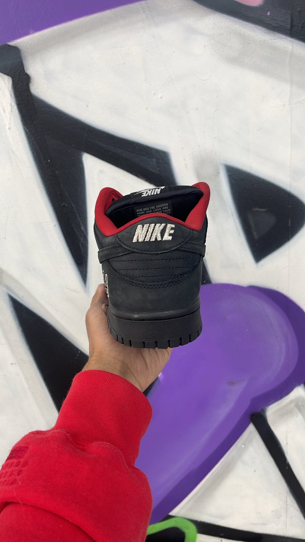 Nike SB Dunk Low Supreme SB Sneakers