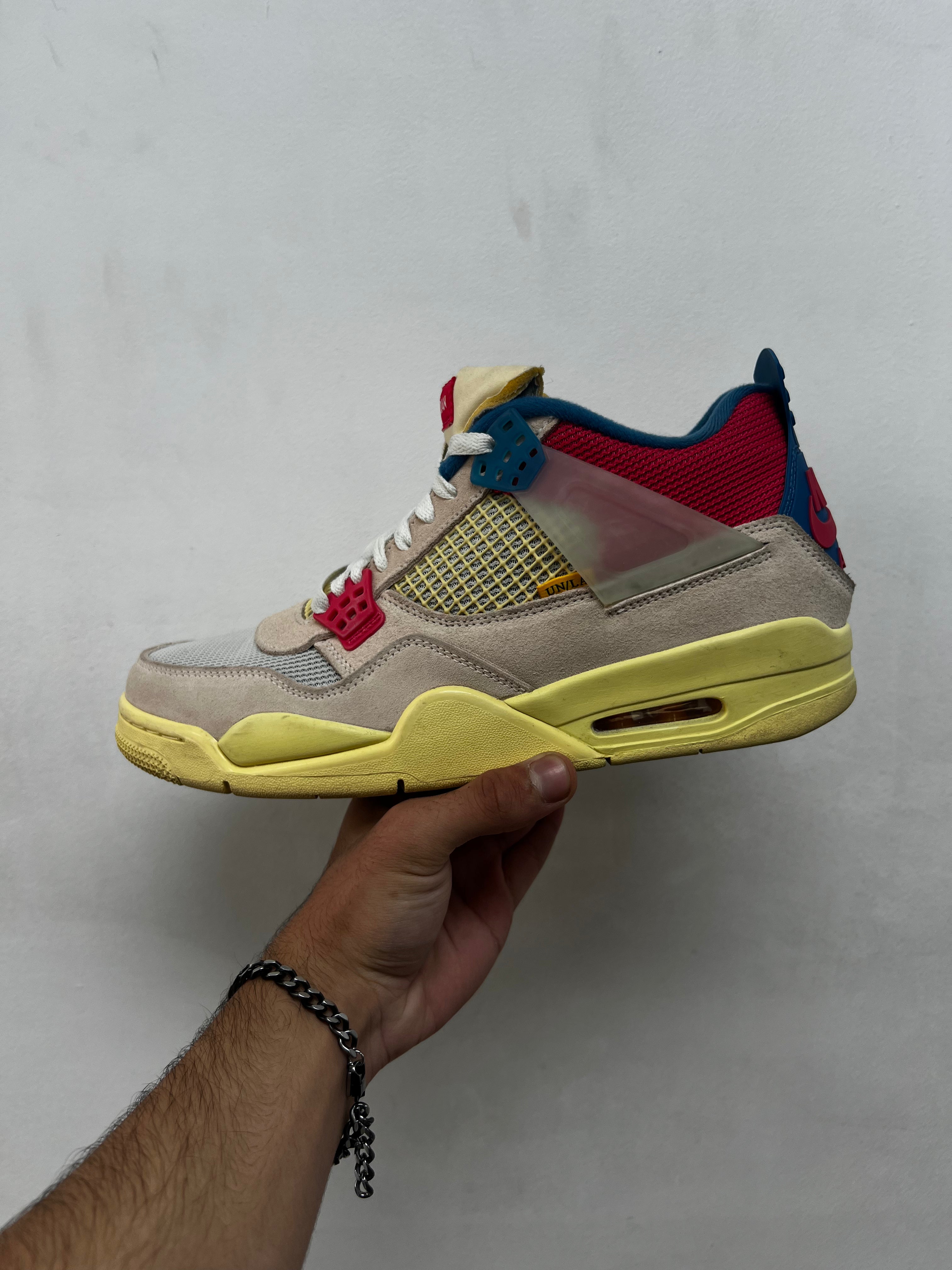 Jordan 4 Union Guava Sneakers