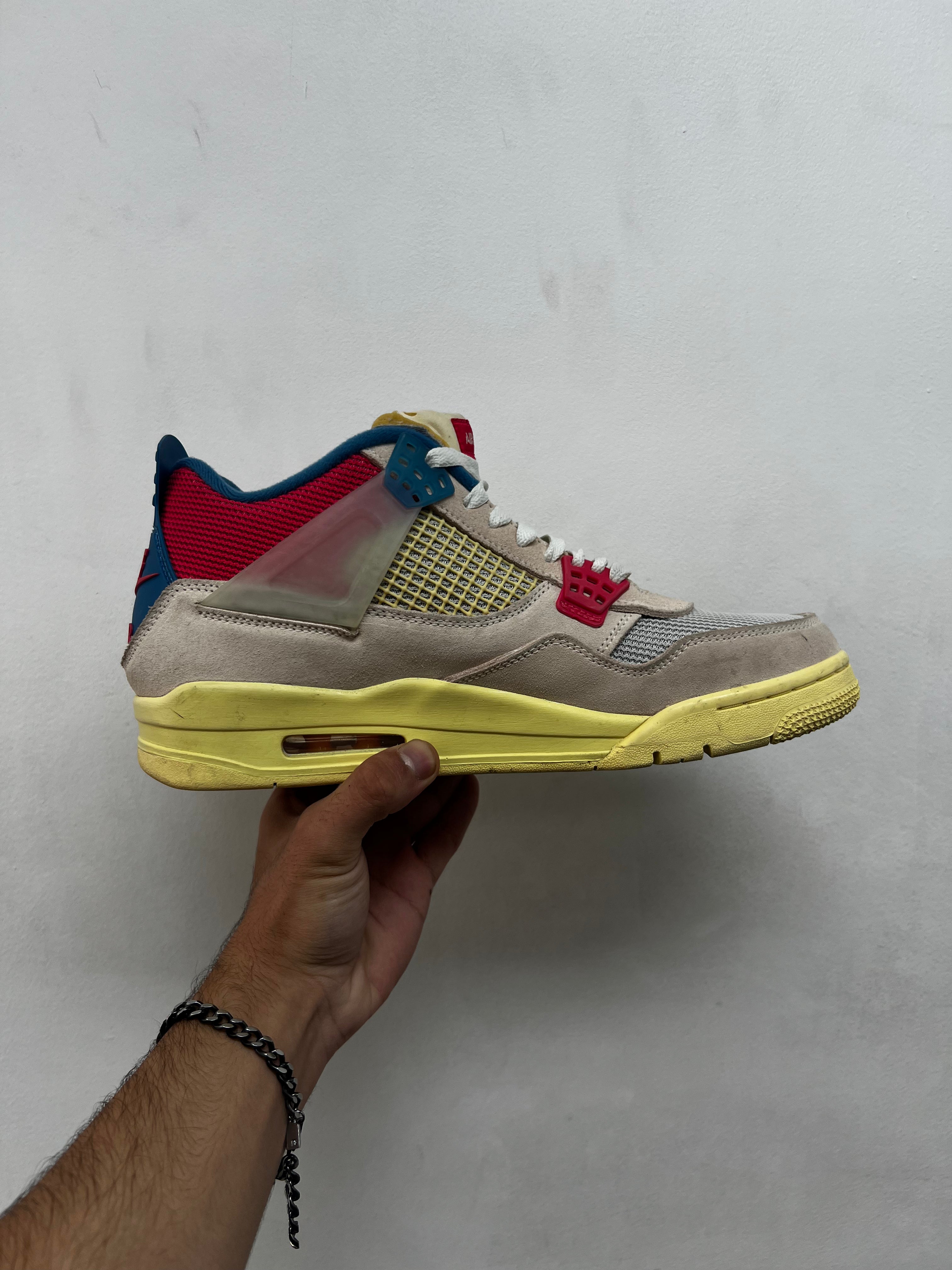 Jordan 4 Union Guava Sneakers