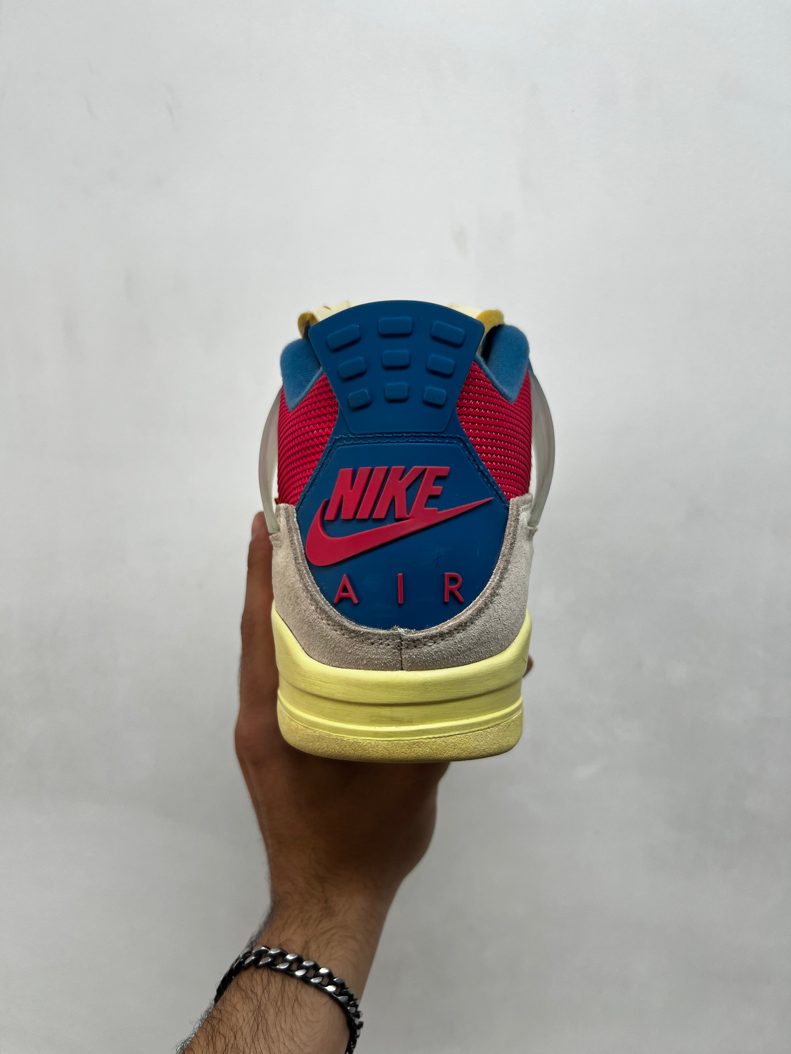 Jordan 4 Union Guava Sneakers
