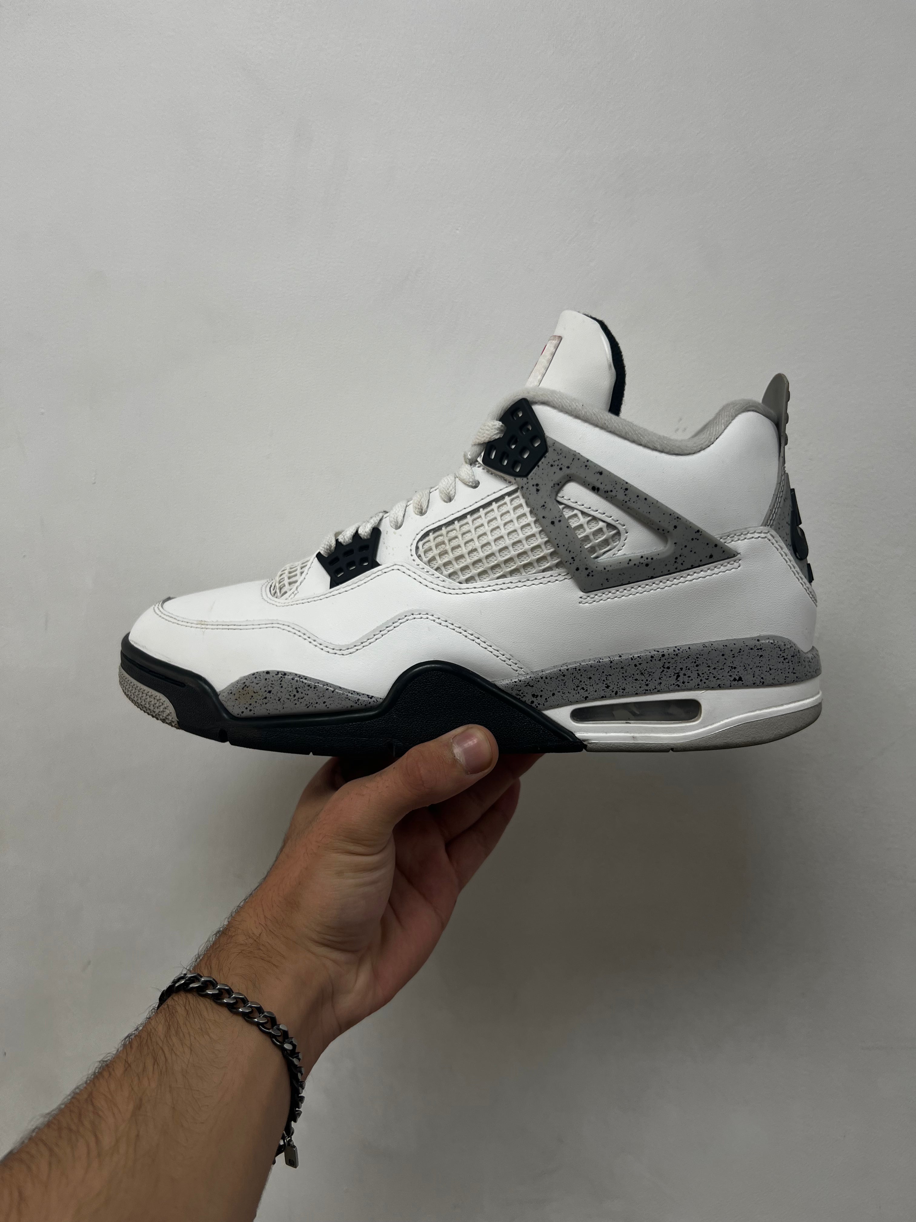 Jordan 4 White Cement Sneakers