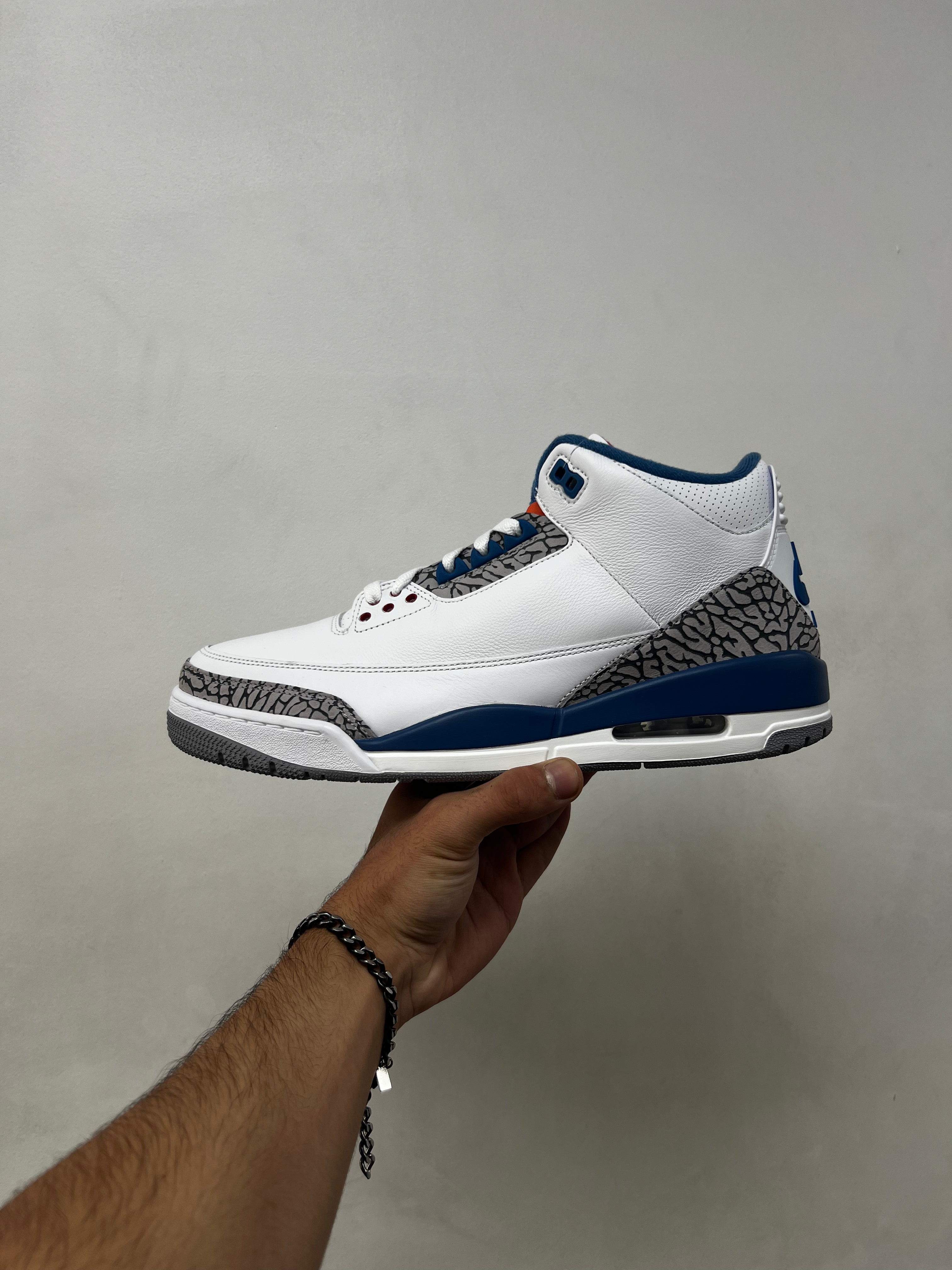 Jordan 3 True Blue Sneakers