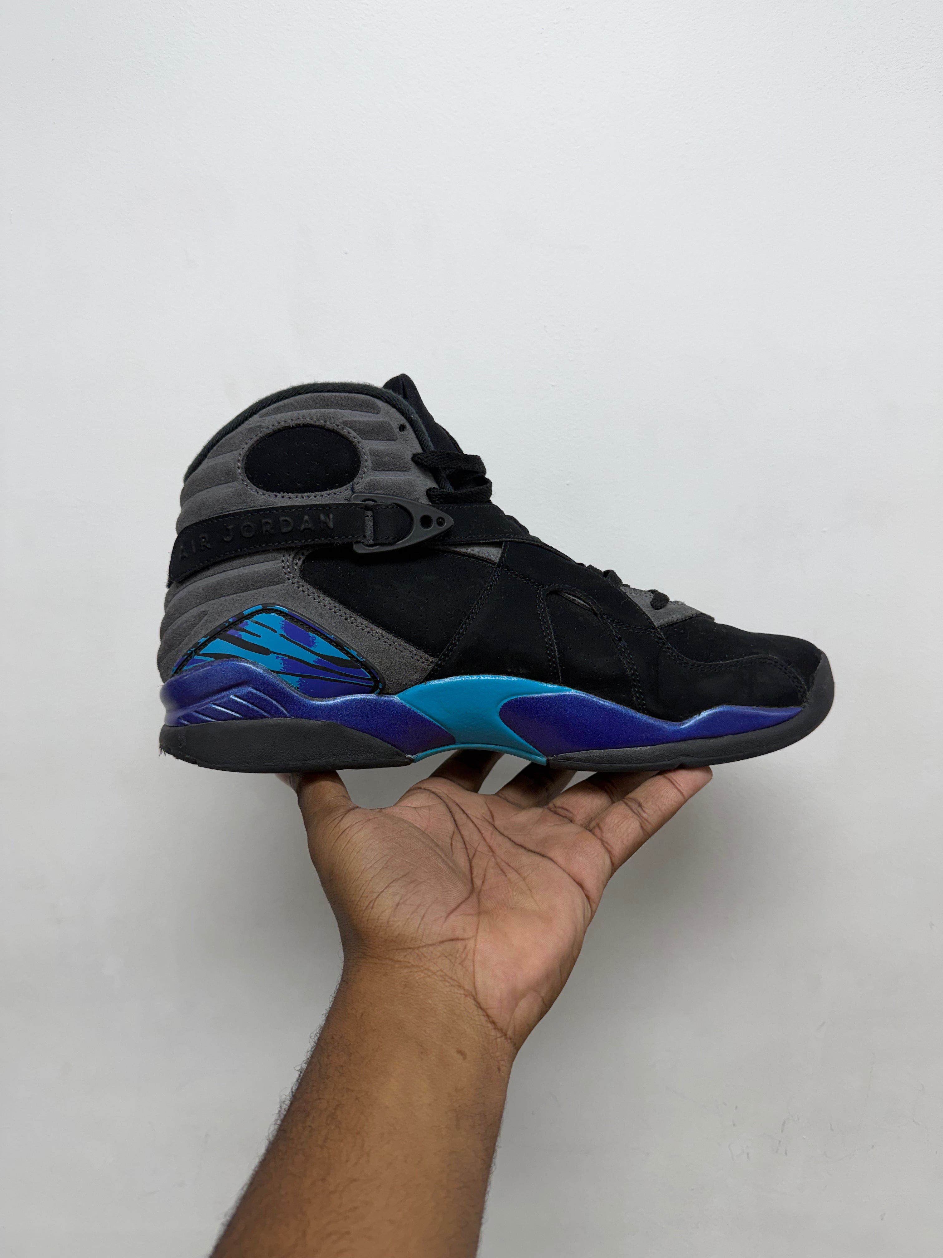 Jordan 8 Aqua Sneakers