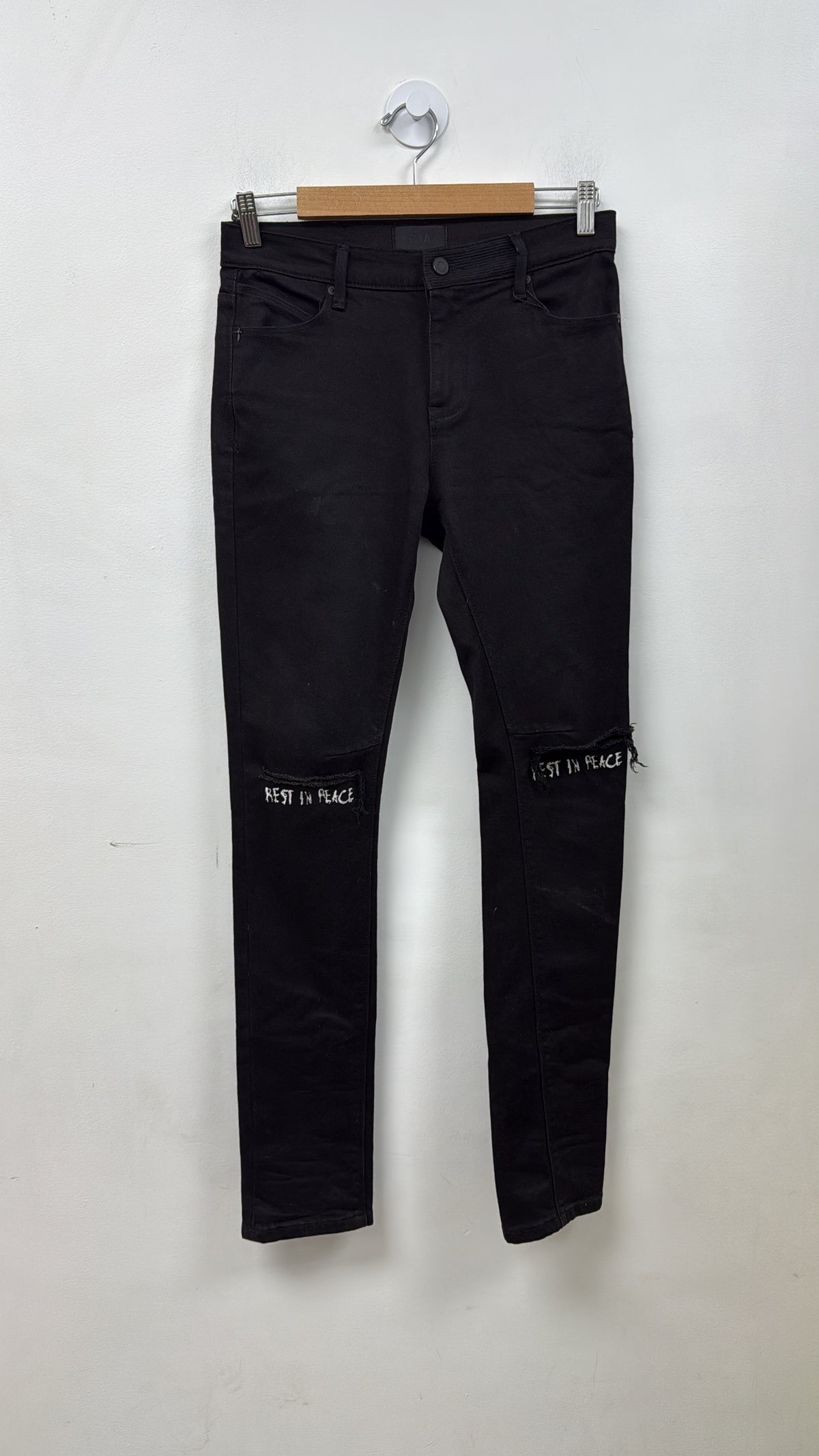 RTA Black Knee RIP Jeans