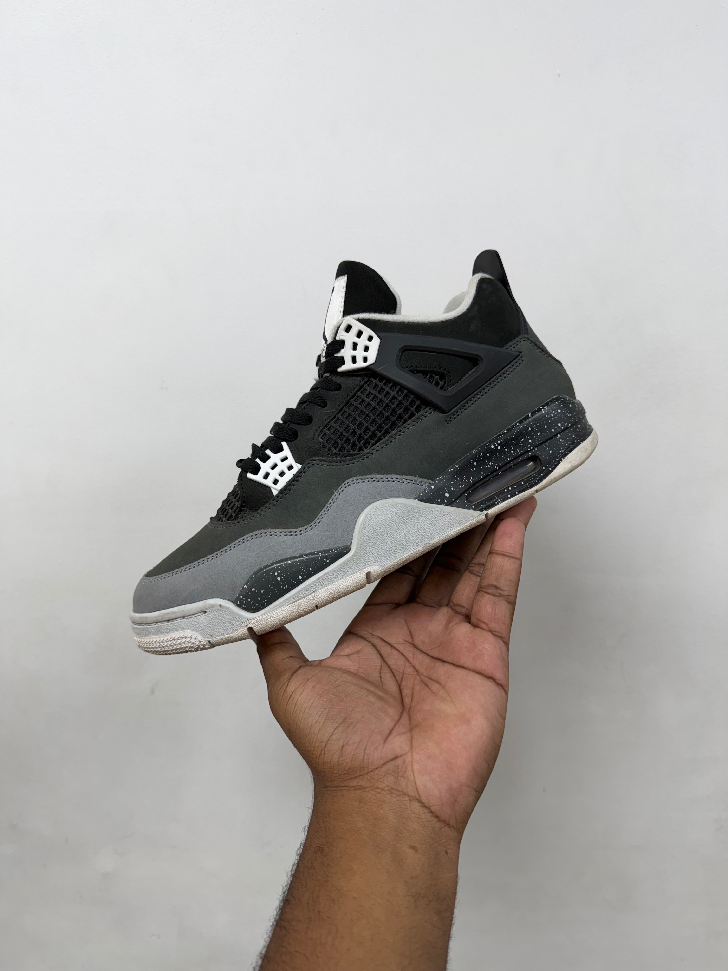 Jordan 4 Fear Sneakers