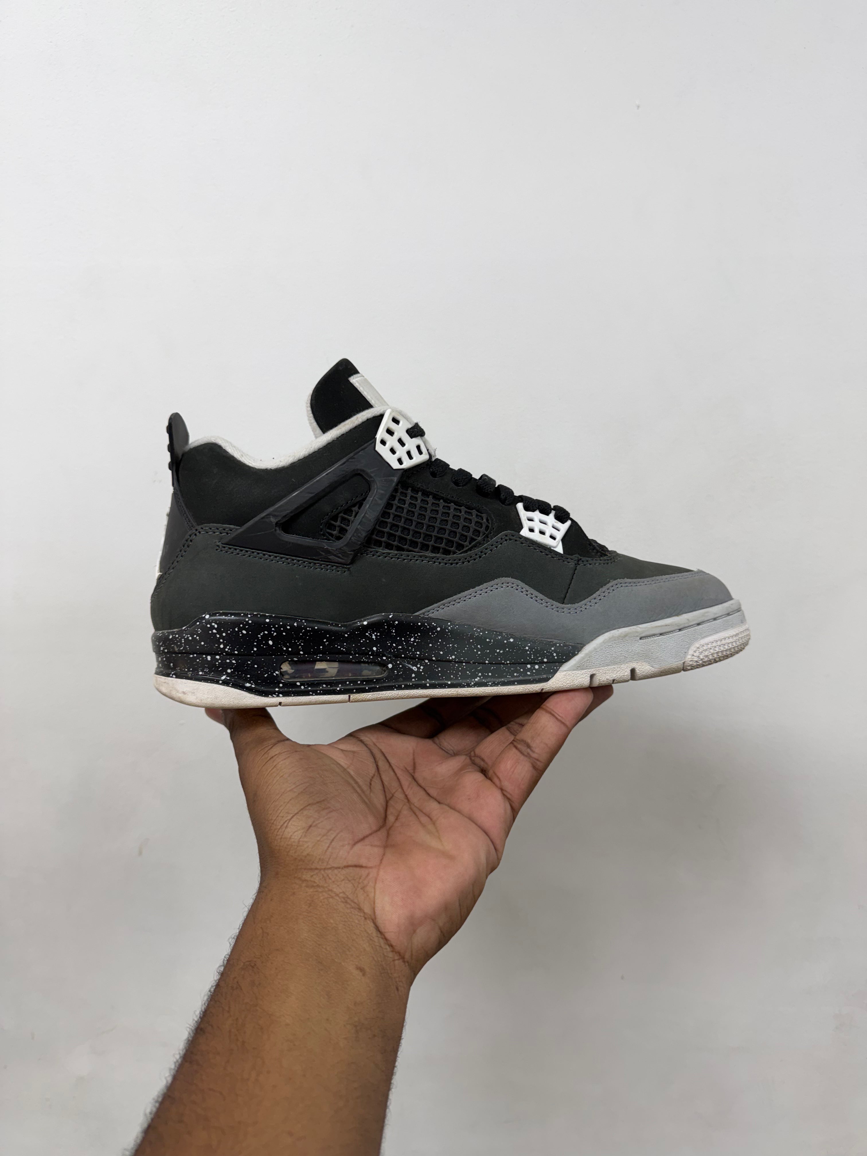 Jordan 4 Fear Sneakers